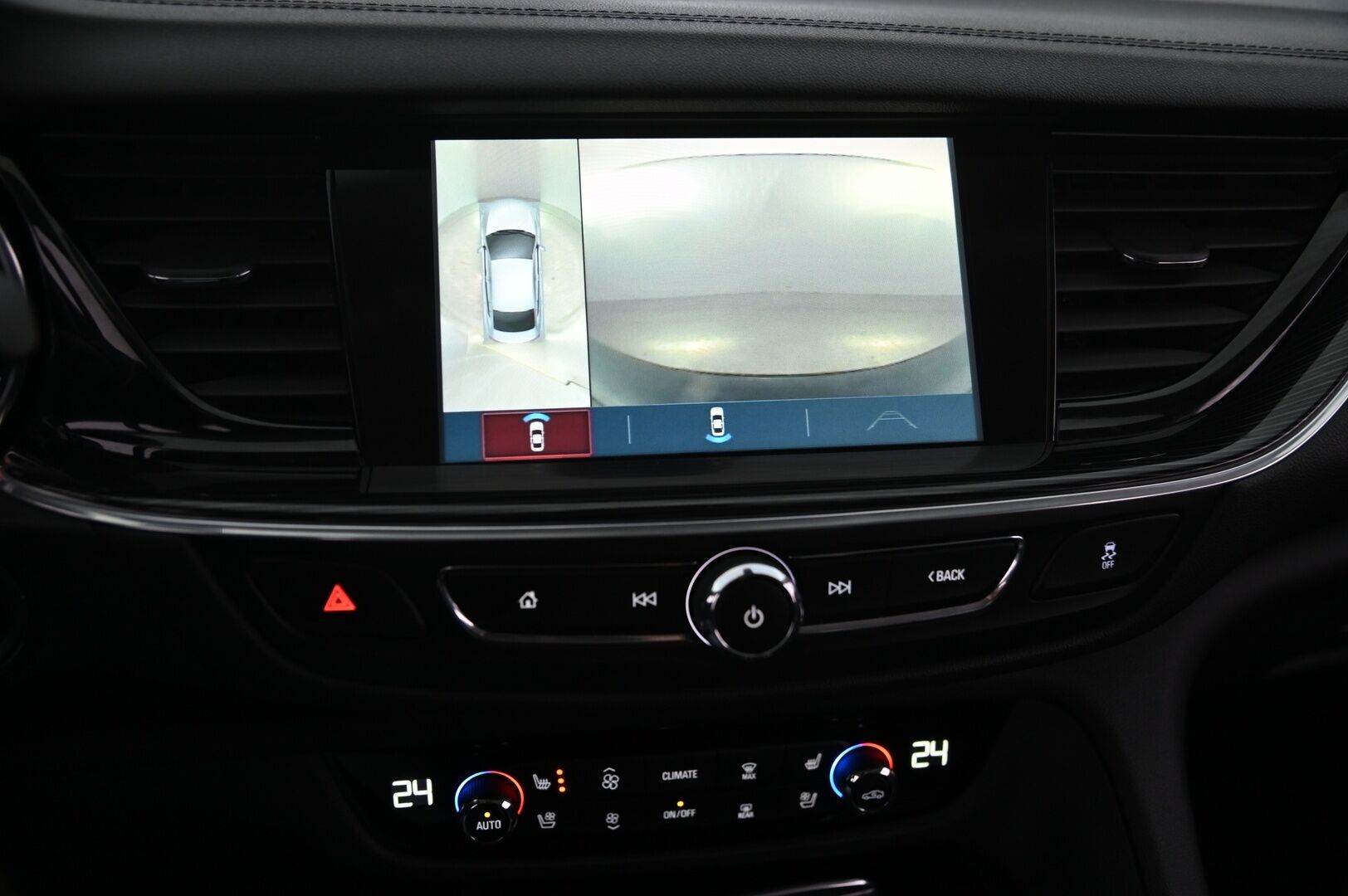 Opel Insignia 2018 Sports Tourer Innovation 1,6 CDTI ECOTEC *Suomi-Auto / Webasto / Vakkari / Muistipenkki hieronalla / Tuuletetut etuistuimet / 360-Kamera / Navi* - *Tutkat / Kessy / Blis / Urheiluistuimet / Nahkasisusta / Ratinlämmitys / 2X renkaat vanteineen* - HULLUT AVAJAISHULINAT KORKOTARJOUS 3,29 %