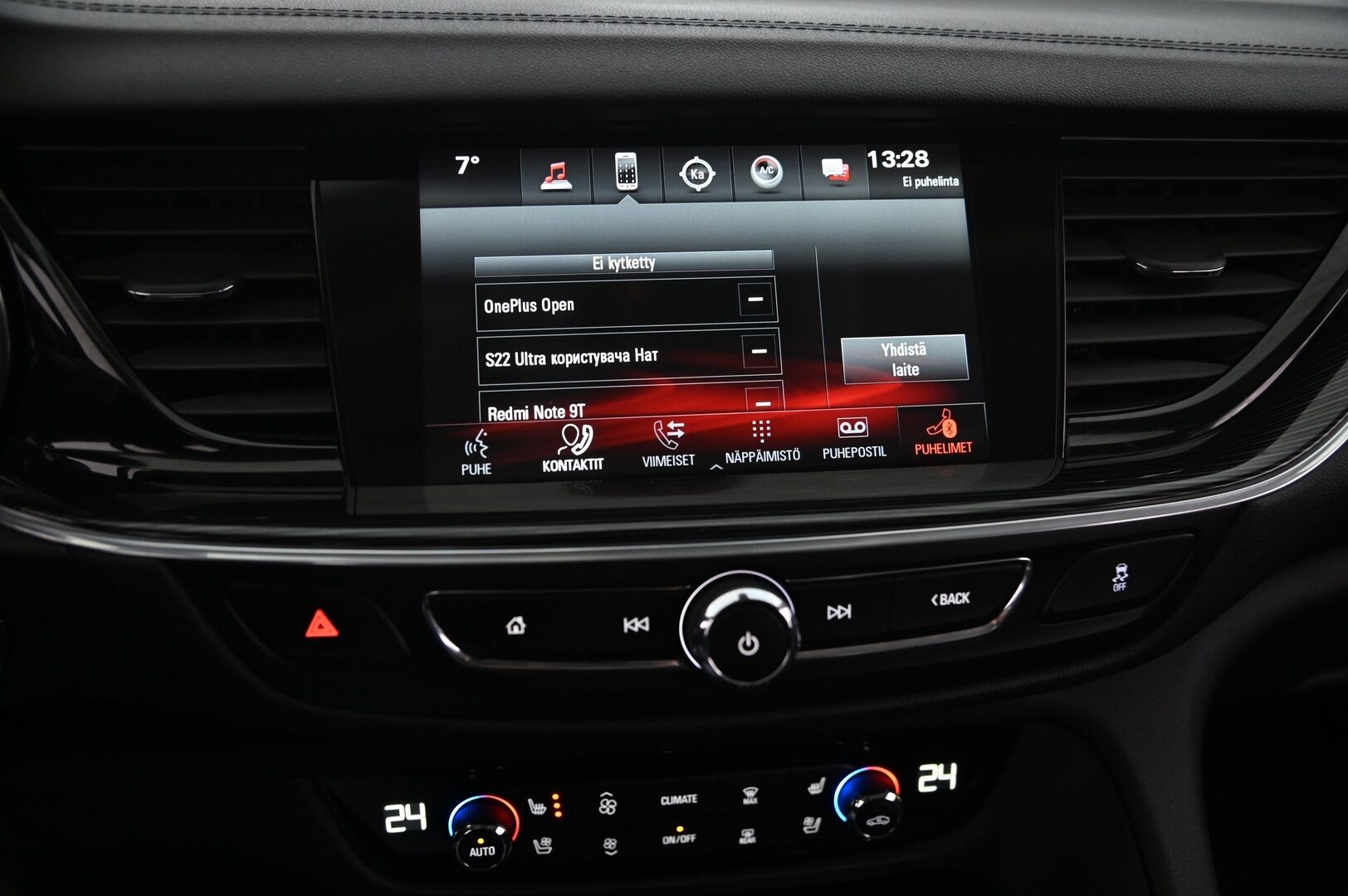 Opel Insignia 2018 Sports Tourer Innovation 1,6 CDTI ECOTEC *Suomi-Auto / Webasto / Vakkari / Muistipenkki hieronalla / Tuuletetut etuistuimet / 360-Kamera / Navi* - *Tutkat / Kessy / Blis / Urheiluistuimet / Nahkasisusta / Ratinlämmitys / 2X renkaat vanteineen* - HULLUT AVAJAISHULINAT KORKOTARJOUS 3,29 %