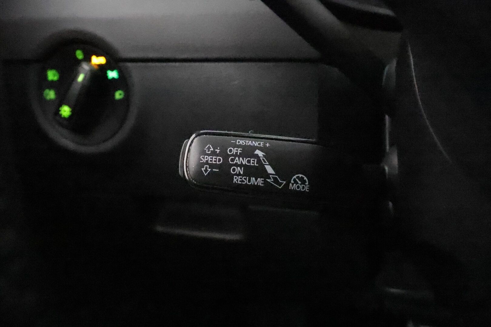 Skoda Octavia 2018 Combi 2,0 TDI 184 4x4 Scout DSG Autom. **Muistipenkki / Adapt.vakkari / Koukku / Webasto / LED / Navi / KeylessGo** - 1.om Suomi-auto / P.kamera / Kahdet renkaat aluvanteilla / Tuulilasin lämmitin / Penkinlämmittimet takana / Ratinlämmitin 