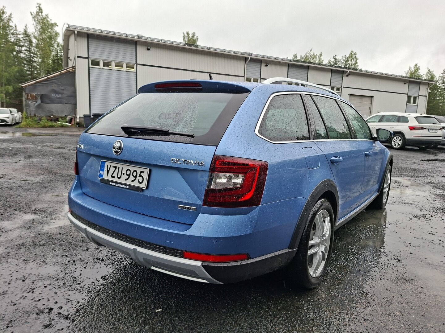 Skoda Octavia 2018 Combi 2,0 TDI 184 4x4 Scout DSG Autom. ** Muistipenkki / Adapt.vakkari / Webasto / Koukku / TULOSSA!** - 1.om Suomi-auto / P-Kamera / Keyless / Navi