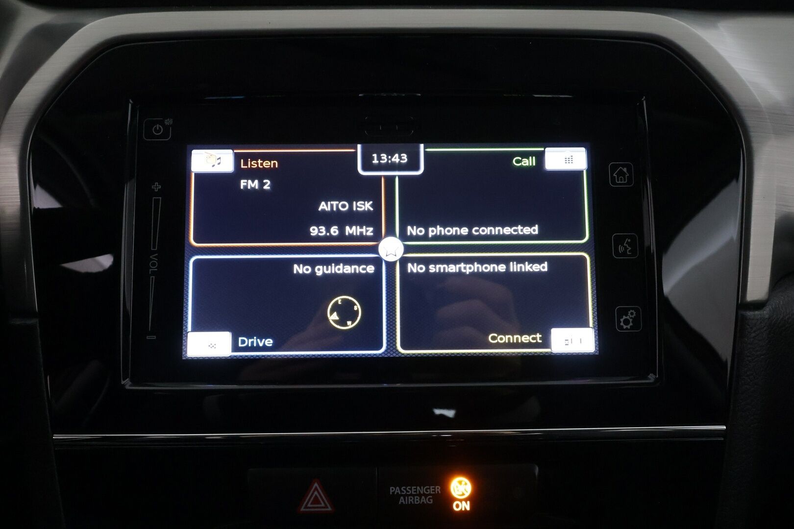 Suzuki Vitara 2018 140 BOOSTERJET 4WD S 6AT - | ACC | Webasto | Koukku | Nahka-alcantara | LED | P.kamera ja tutkat | Navi | Apple & Android | Keyless | Merkkihuollot | 2x renkaat aluin | 