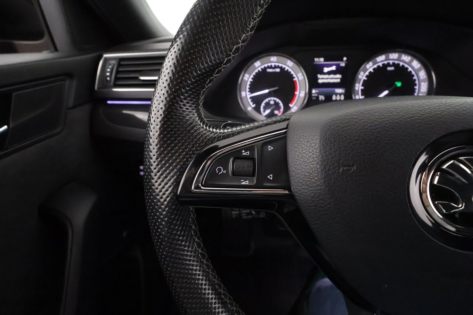 Skoda Superb 2018 2,0 TSI 280 4x4 SportLine DSG Autom. *ACC / Webasto / Canton / P-Kamera / Muistipenkki / Koukku* - Suomi-auto / Kahdet Renkaat