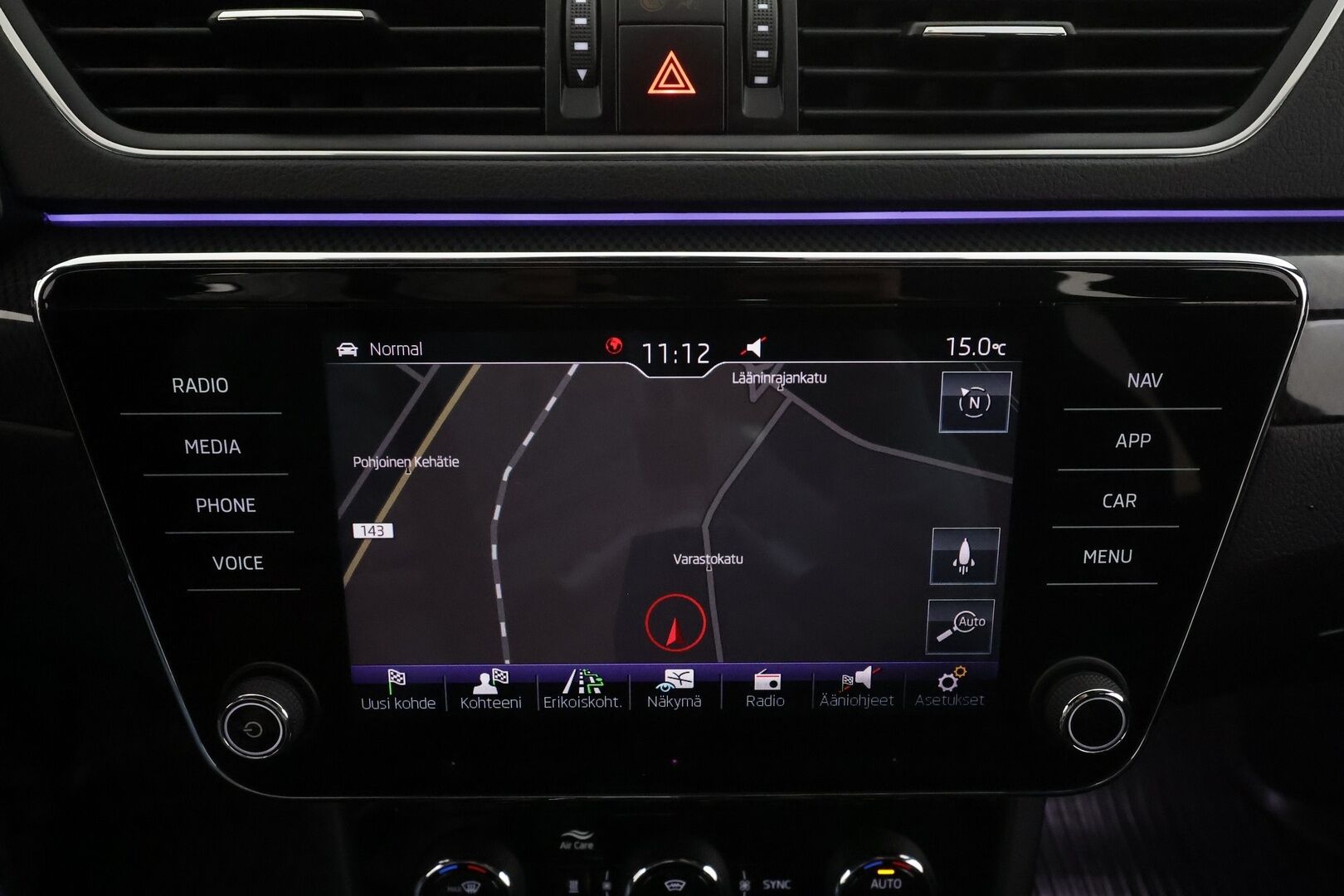 Skoda Superb 2018 2,0 TSI 280 4x4 SportLine DSG Autom. *ACC / Webasto / Canton / P-Kamera / Muistipenkki / Koukku* - Suomi-auto / Kahdet Renkaat