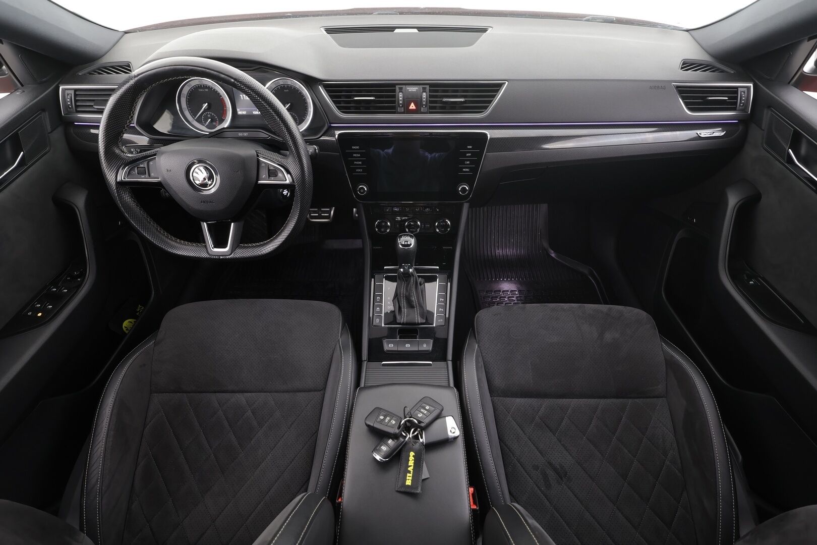 Skoda Superb 2018 2,0 TSI 280 4x4 SportLine DSG Autom. *ACC / Webasto / Canton / P-Kamera / Muistipenkki / Koukku* - Suomi-auto / Kahdet Renkaat