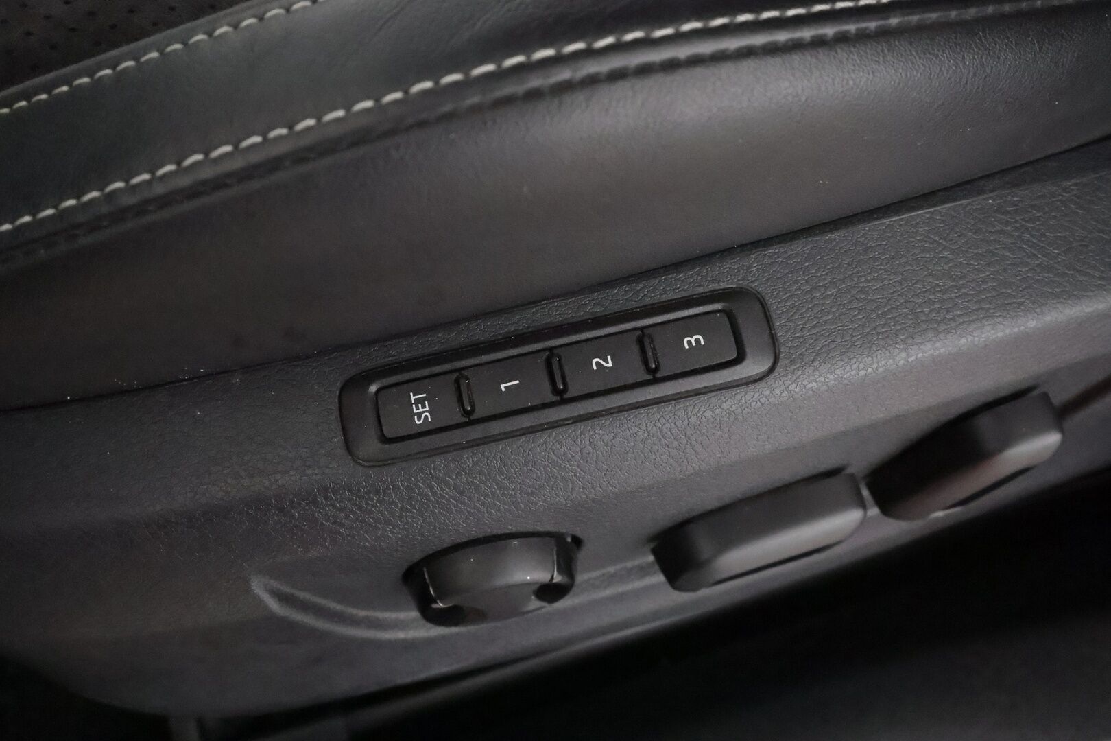 Skoda Superb 2018 2,0 TSI 280 4x4 SportLine DSG Autom. *ACC / Webasto / Canton / P-Kamera / Muistipenkki / Koukku* - Suomi-auto / Kahdet Renkaat