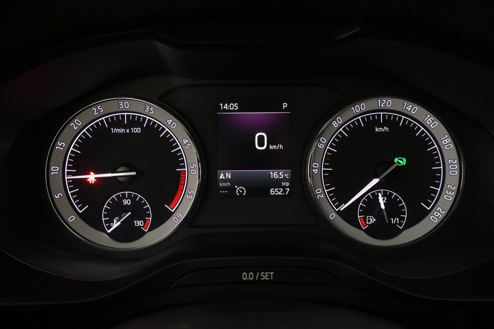 Skoda Kodiaq 2018 2,0 TDI 150 4x4 Style DSG Autom. *Webasto / Canton / Muistinahat / Adapt. Vakkari / Koukku / Tutkat* - 1-om. Suomi-auto! / 2x aluvanteet / Lämmitettävä tuulilasi