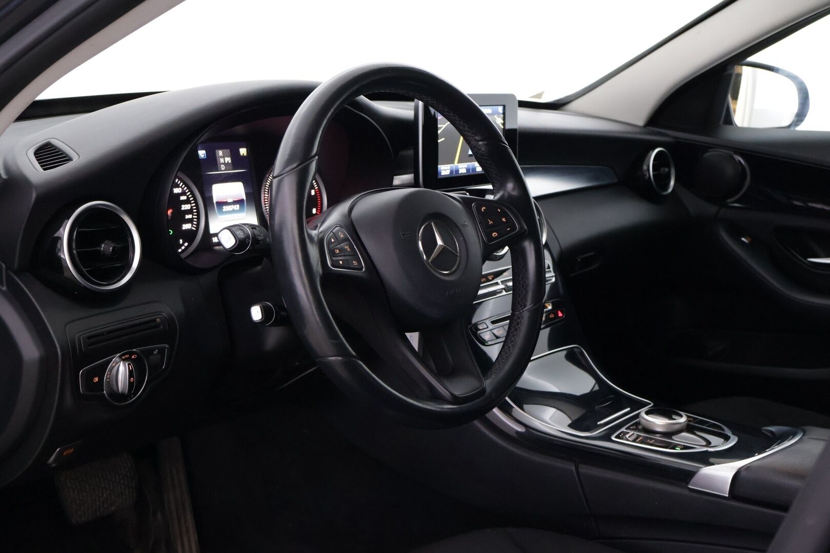 Mercedes-Benz C 2015 C 200 d Farmari - YritysOutlet - Myydään vain yrityksille