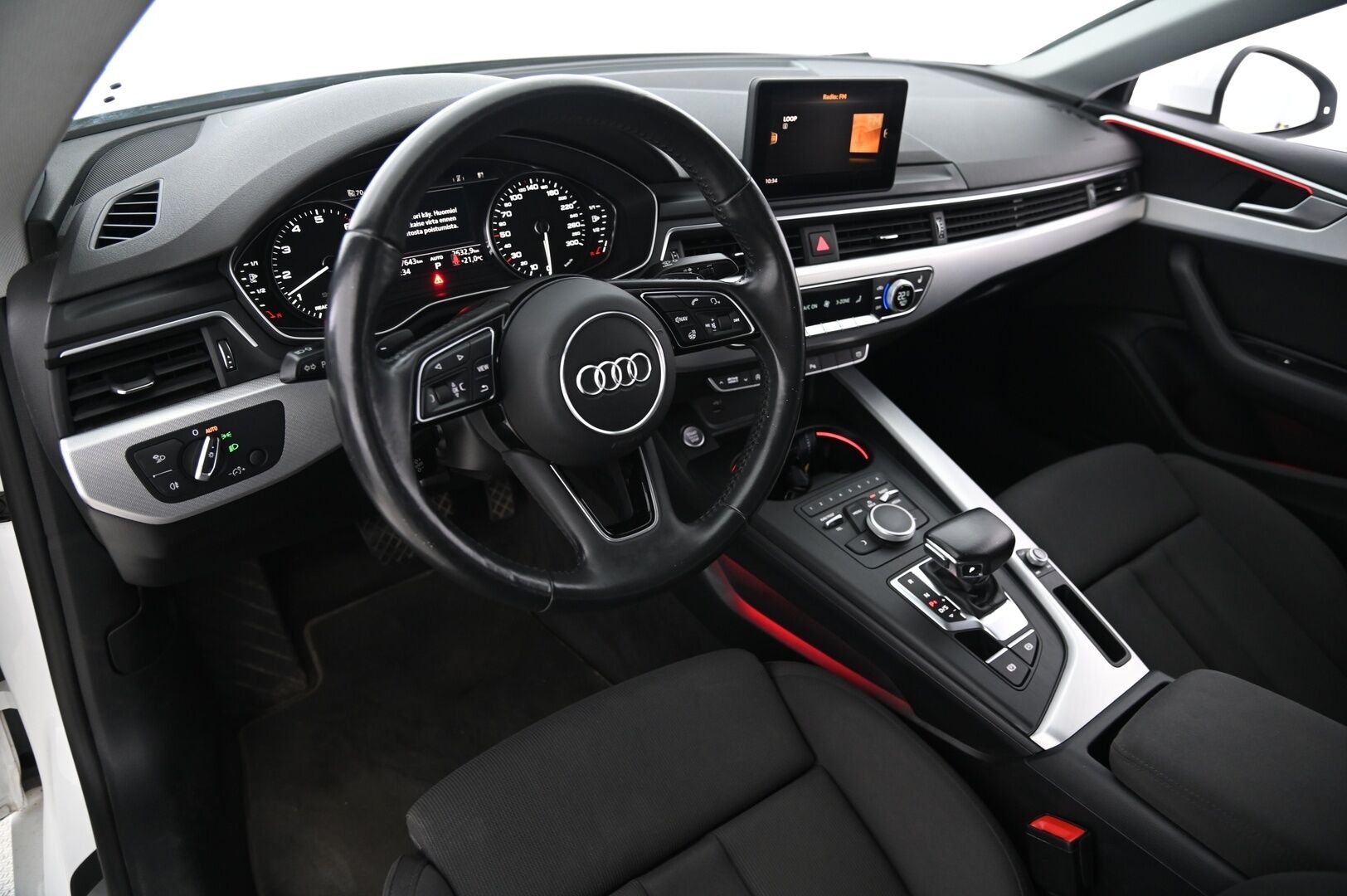 Audi A5 2018 Sportback Business Sport 2,0 TFSI g-tron * Navi / LED / Sport istuimet / Vakkari *
