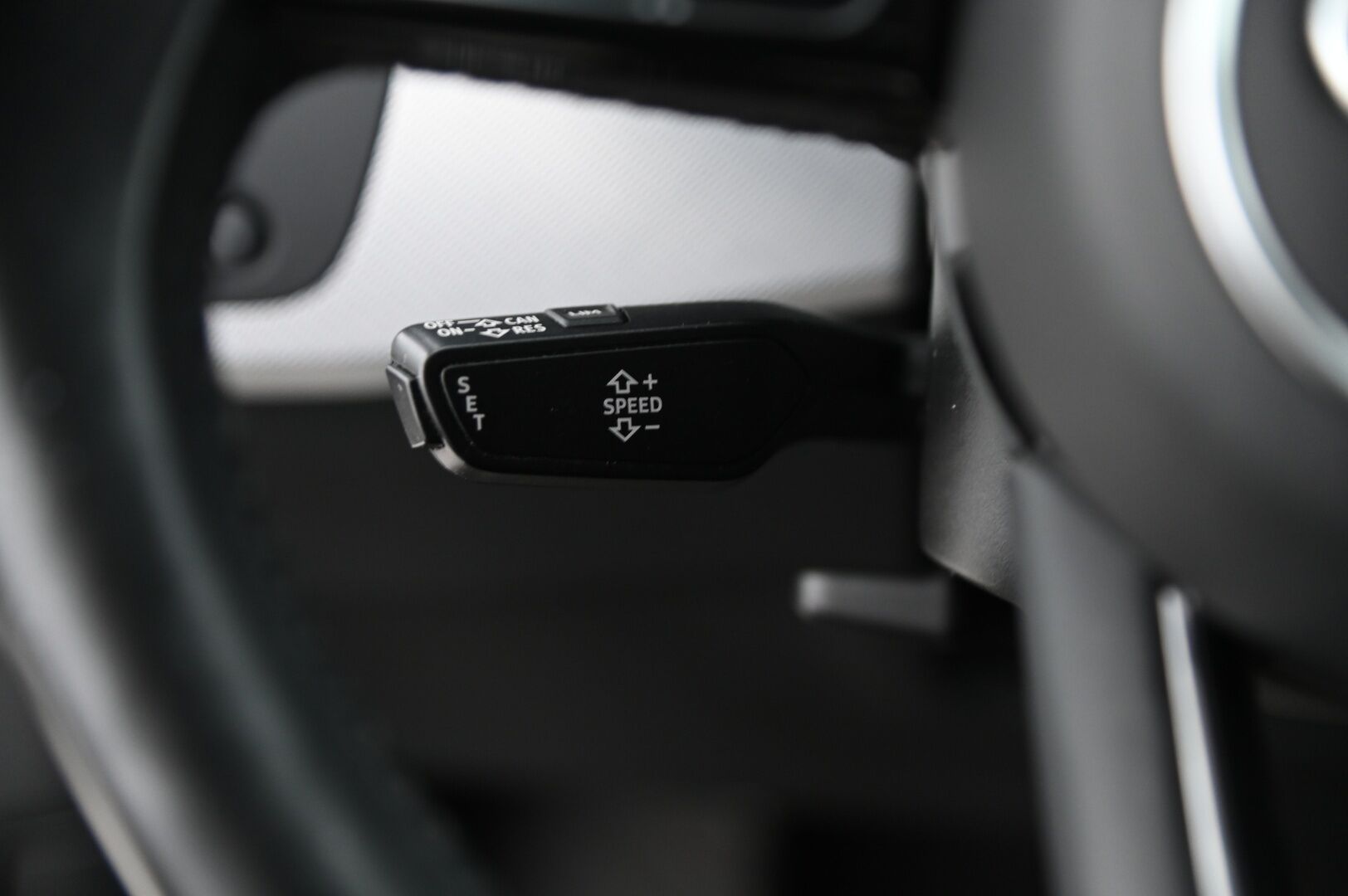 Audi A5 2018 Sportback Business Sport 2,0 TFSI g-tron * Navi / LED / Sport istuimet / Vakkari * - ISOLLA BENSATANKILLA! - HULLUT VÄLIPÄIVÄT KORKOTARJOUS 2,49%