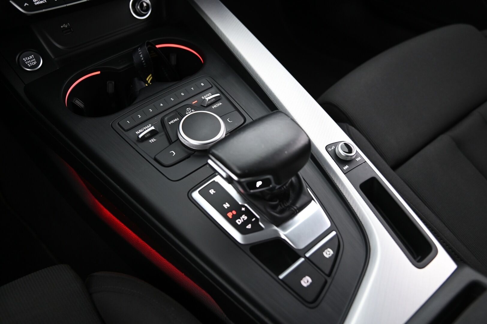 Audi A5 2018 Sportback Business Sport 2,0 TFSI g-tron * Navi / LED / Sport istuimet / Vakkari *