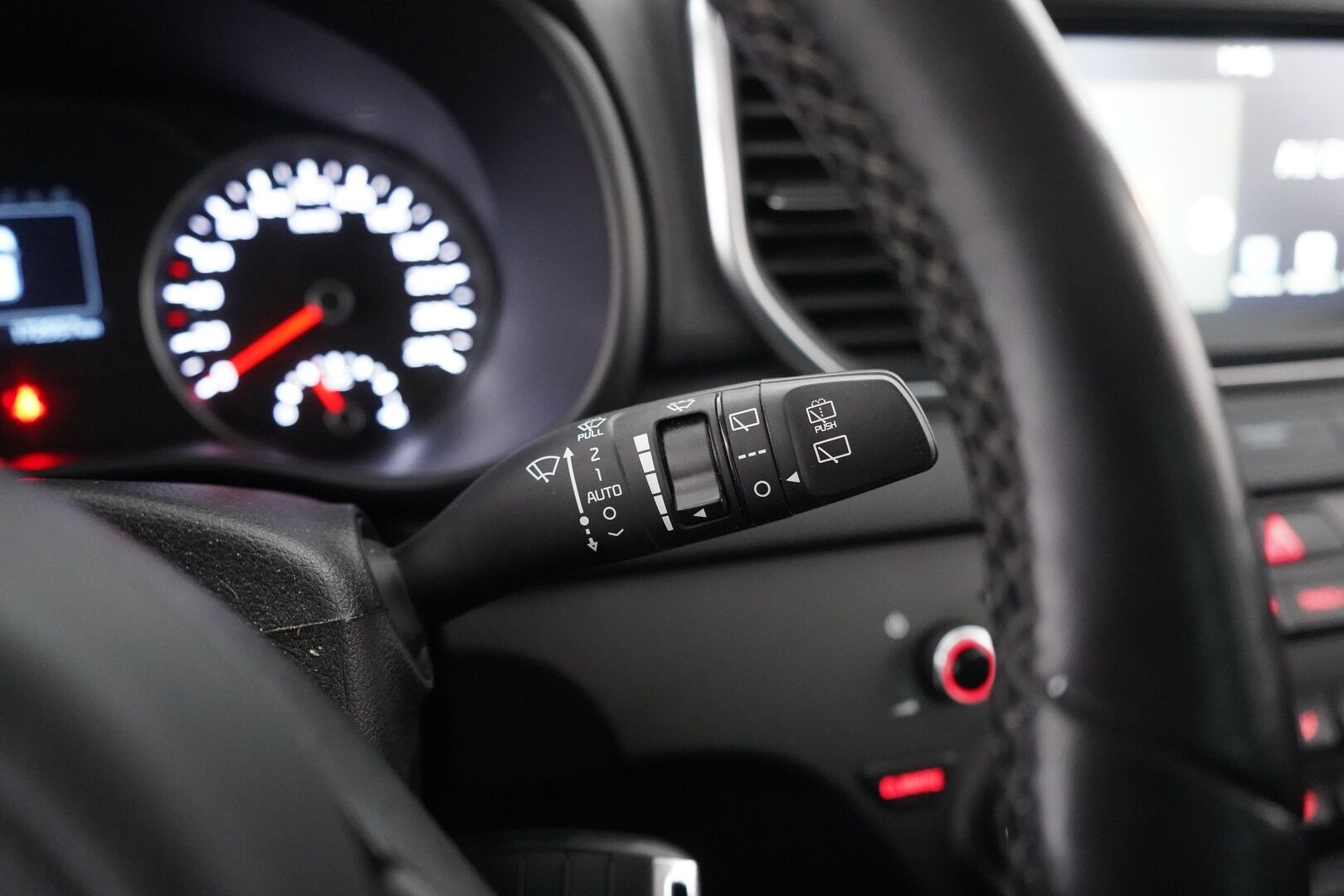 Kia Sportage 2018 1,7 CRDi ISG Urban FIFA World Cup Edition DCT A/T 141 hv - Juuri katsastettu! | Suomi- auto | Kamera | Vakkari | Lohkolämmitin | Ratinlämmitin | Koukku | Navi