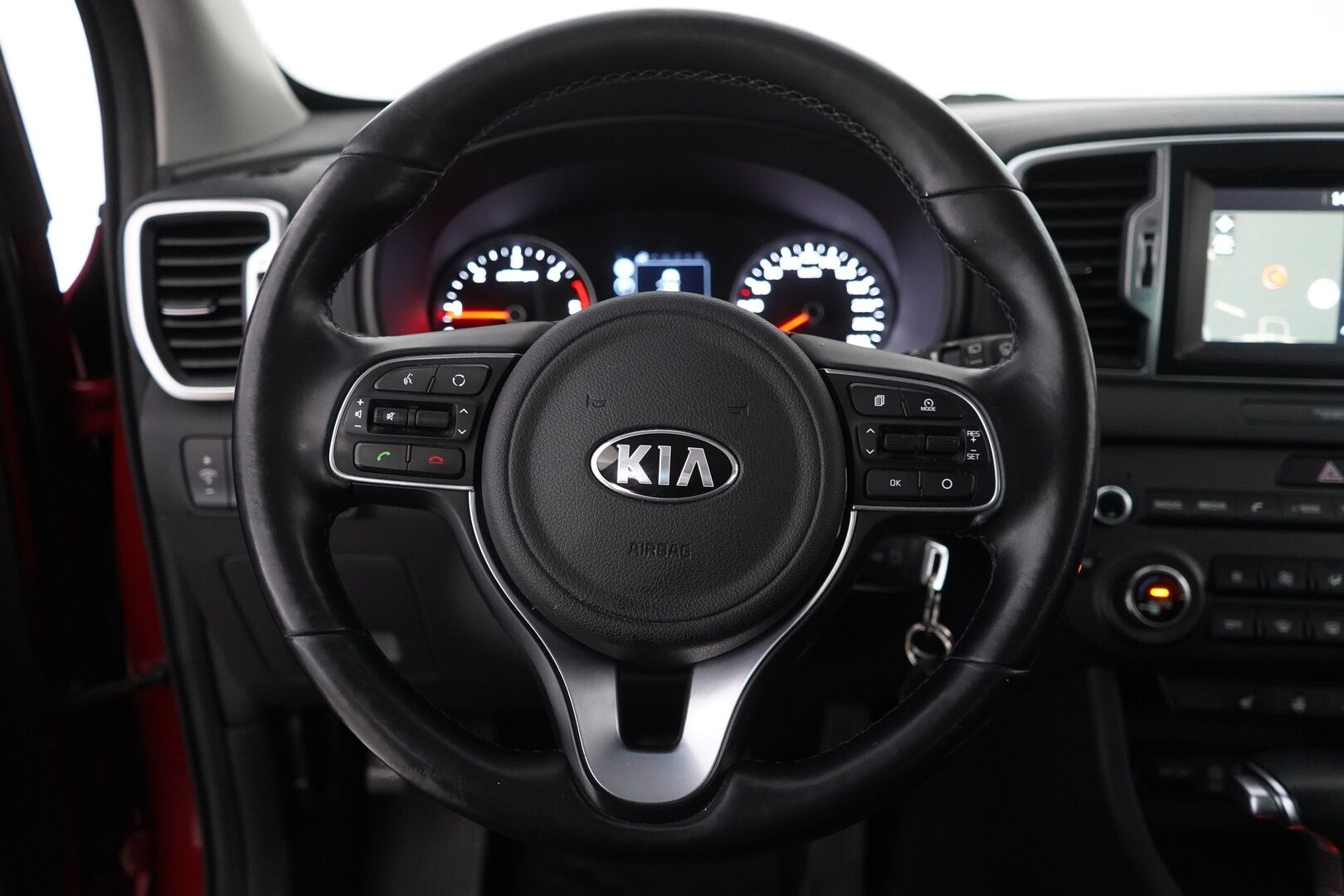 Kia Sportage 2018 1,7 CRDi ISG Urban FIFA World Cup Edition DCT A/T 141 hv - Juuri katsastettu! | Suomi- auto | Kamera | Vakkari | Lohkolämmitin | Ratinlämmitin | Koukku | Navi