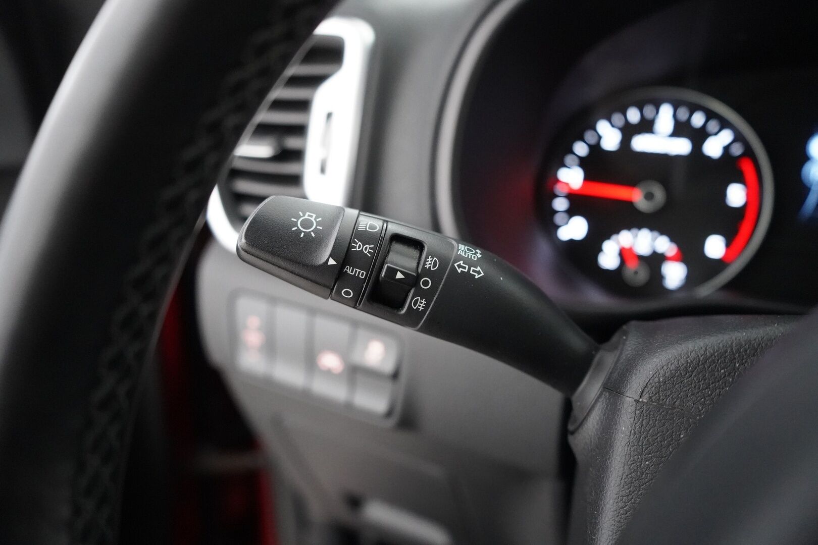 Kia Sportage 2018 1,7 CRDi ISG Urban FIFA World Cup Edition DCT A/T 141 hv - Juuri katsastettu! | Suomi- auto | Kamera | Vakkari | Lohkolämmitin | Ratinlämmitin | Koukku | Navi