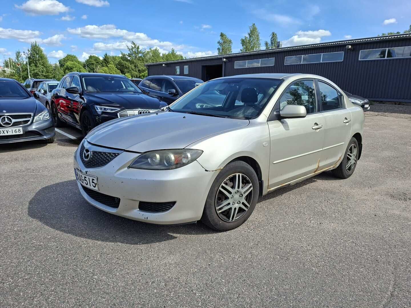 Mazda 3 2005 *Yritys Outlet- Myydään vain yrityksille!* - *Yritys Outlet- Myydään vain yrityksille!*