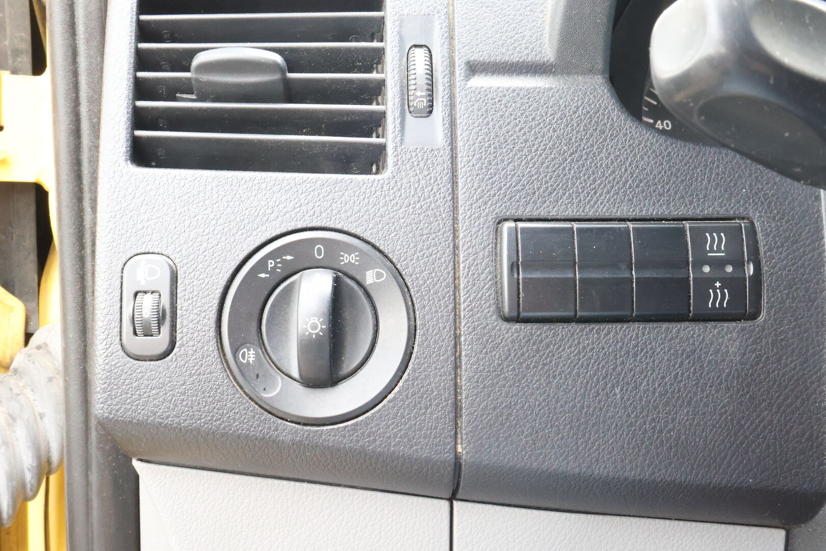 Mercedes-Benz Sprinter 2007 313 CDI Kasten Kevyt kuorma-auto - Järkimetrit! / Webasto / Vetokoukku / Hyvät renkaat!