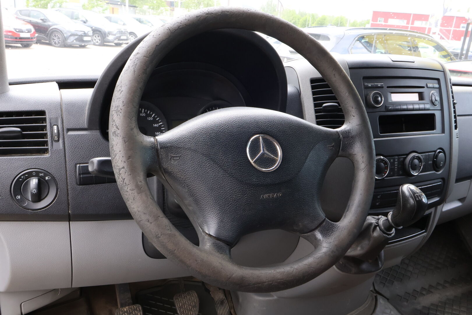 Mercedes-Benz Sprinter 2007 313 CDI Kasten Kevyt kuorma-auto - Järkimetrit! / Webasto / Vetokoukku / Hyvät renkaat!