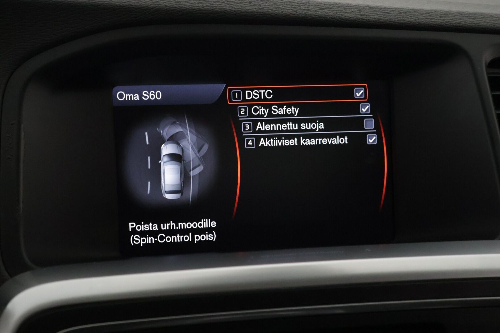 Volvo S60 2012 T4F R-Design Business aut *Lohko / Koukku / Suomi-auto* - 2x Renkaat ja vanteet!