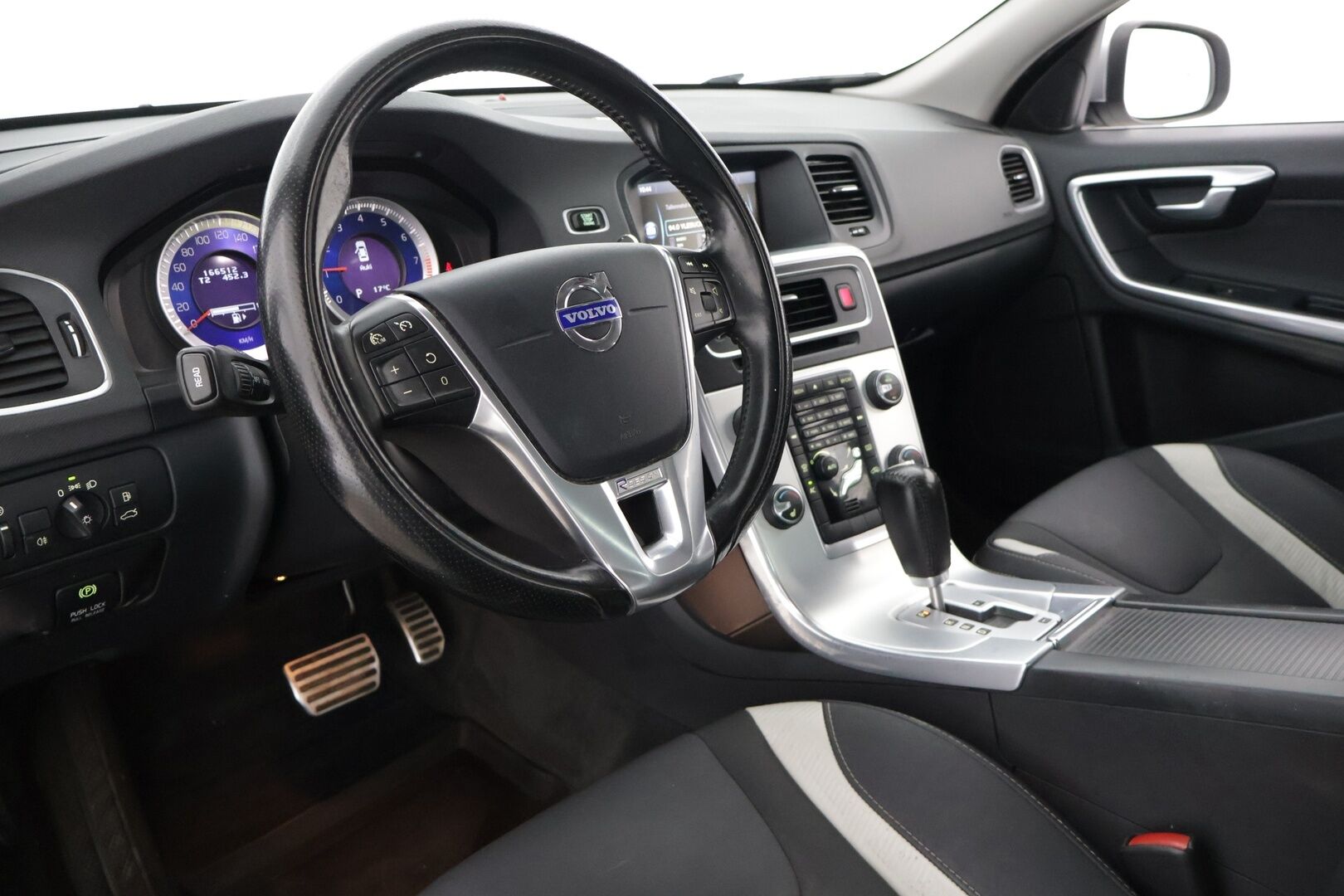 Volvo S60 2012 T4F R-Design Business aut *Lohko / Koukku / Suomi-auto* - 2x Renkaat ja vanteet!