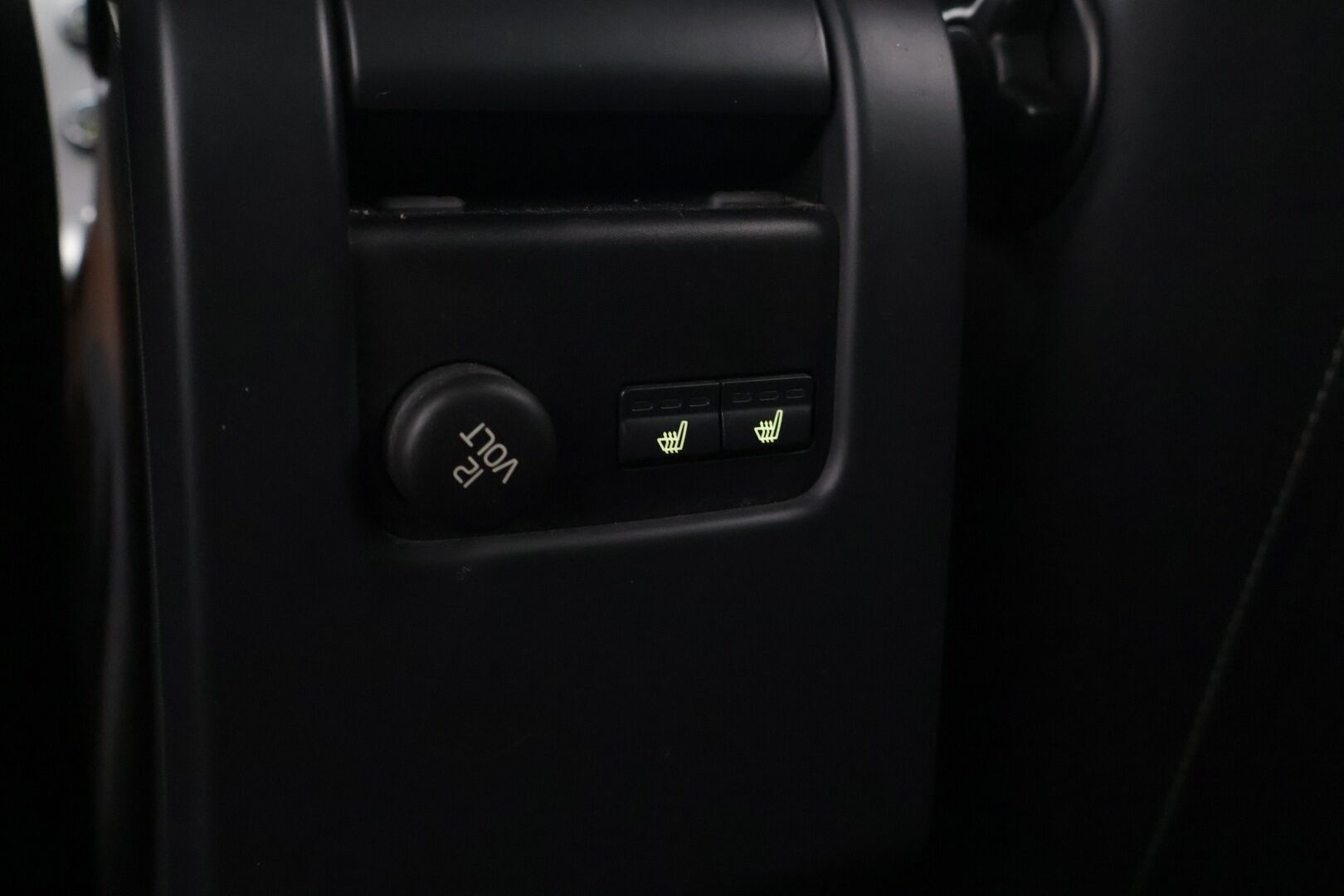 Volvo S60 2012 T4F R-Design Business aut *Lohko / Koukku / Suomi-auto* - 2x Renkaat ja vanteet!