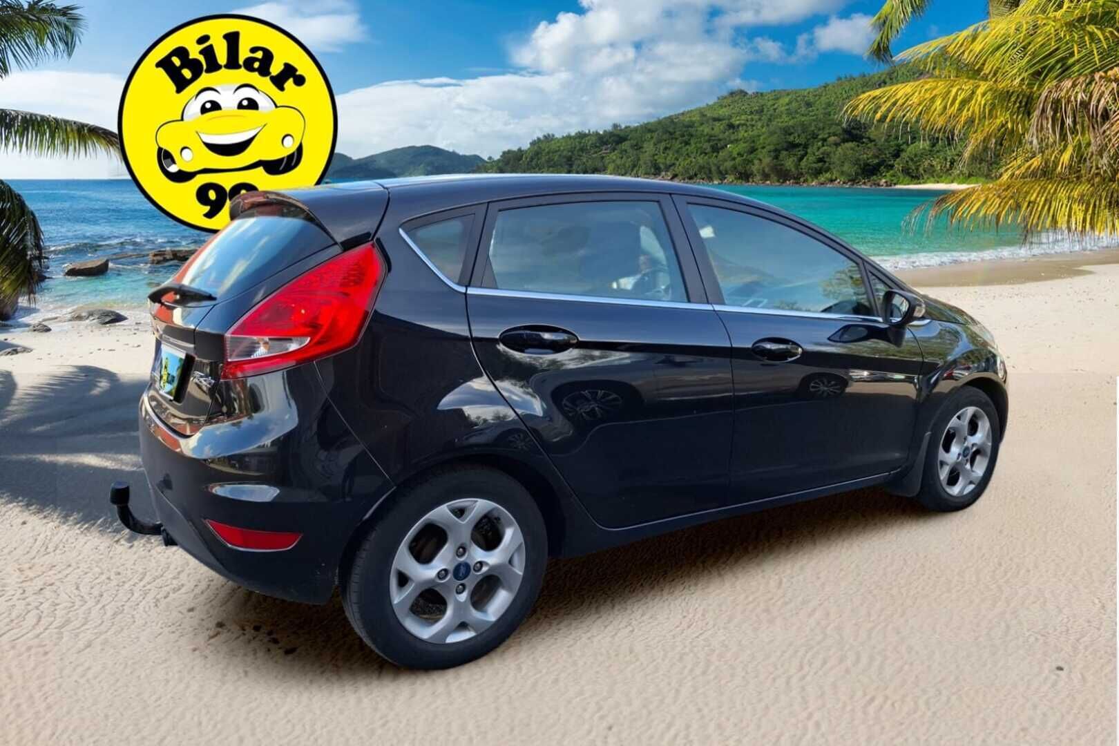 Ford Fiesta 2011 1,25 82 hv Titanium M5 5-ovinen * Lohko + sisä / Vetokoukku / Aut.ilm / Sähkölasit * - Hyvä huoltohistoria / Katsastus 8/-25 / Renkaat ok / Jakopää ok *
