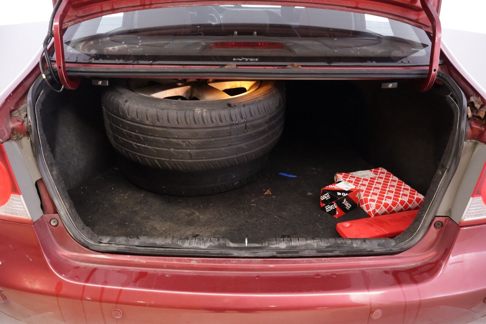 Honda Civic 2006 4D SEDAN 1.8 - YritysOutlet - Myydään vain yrityksille - – Tämä auto myydään YritysOutlet -valikoimasta vain yritykselle