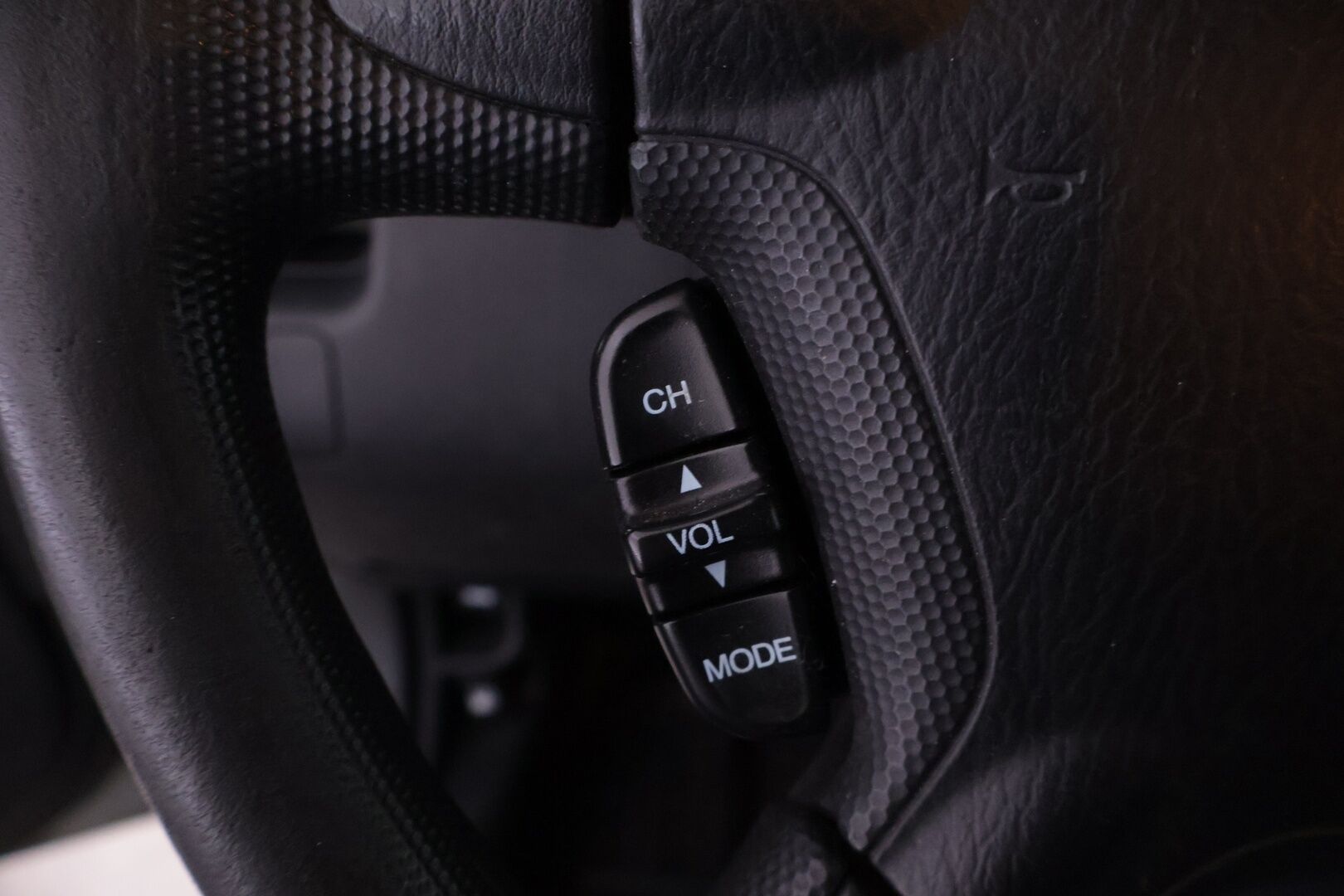 Honda CR-V 2006 2.2 i-CTDI 4WD - Myydään vain yrityksille - – Tämä auto myydään YritysOutlet -valikoimasta vain yritykselle