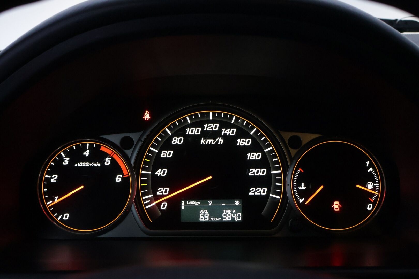 Honda CR-V 2006 2.2 i-CTDI 4WD - Myydään vain yrityksille - – Tämä auto myydään YritysOutlet -valikoimasta vain yritykselle