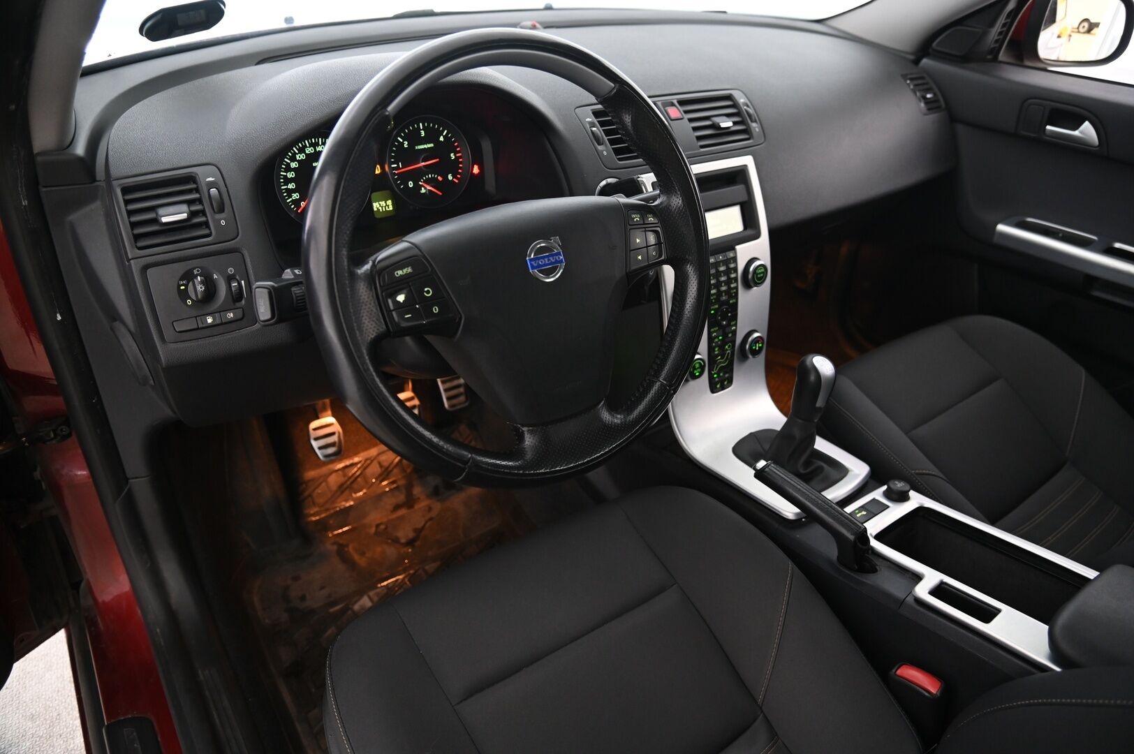 Volvo V50 2012 1,6D DRIVe S/S Classic *YritysOutlet - Myydään vain yrityksille* - *Tämä auto myydään YritysOutlet -valikoimasta vain yritykselle*