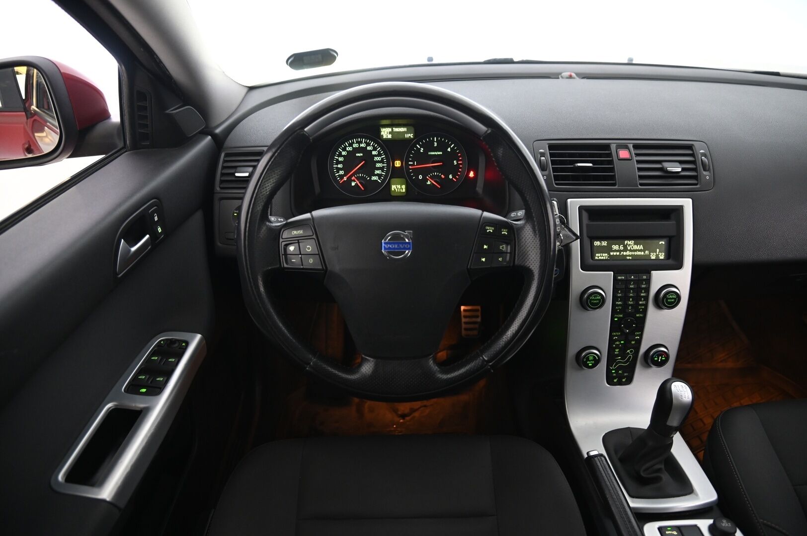 Volvo V50 2012 1,6D DRIVe S/S Classic *YritysOutlet - Myydään vain yrityksille* - *Tämä auto myydään YritysOutlet -valikoimasta vain yritykselle*