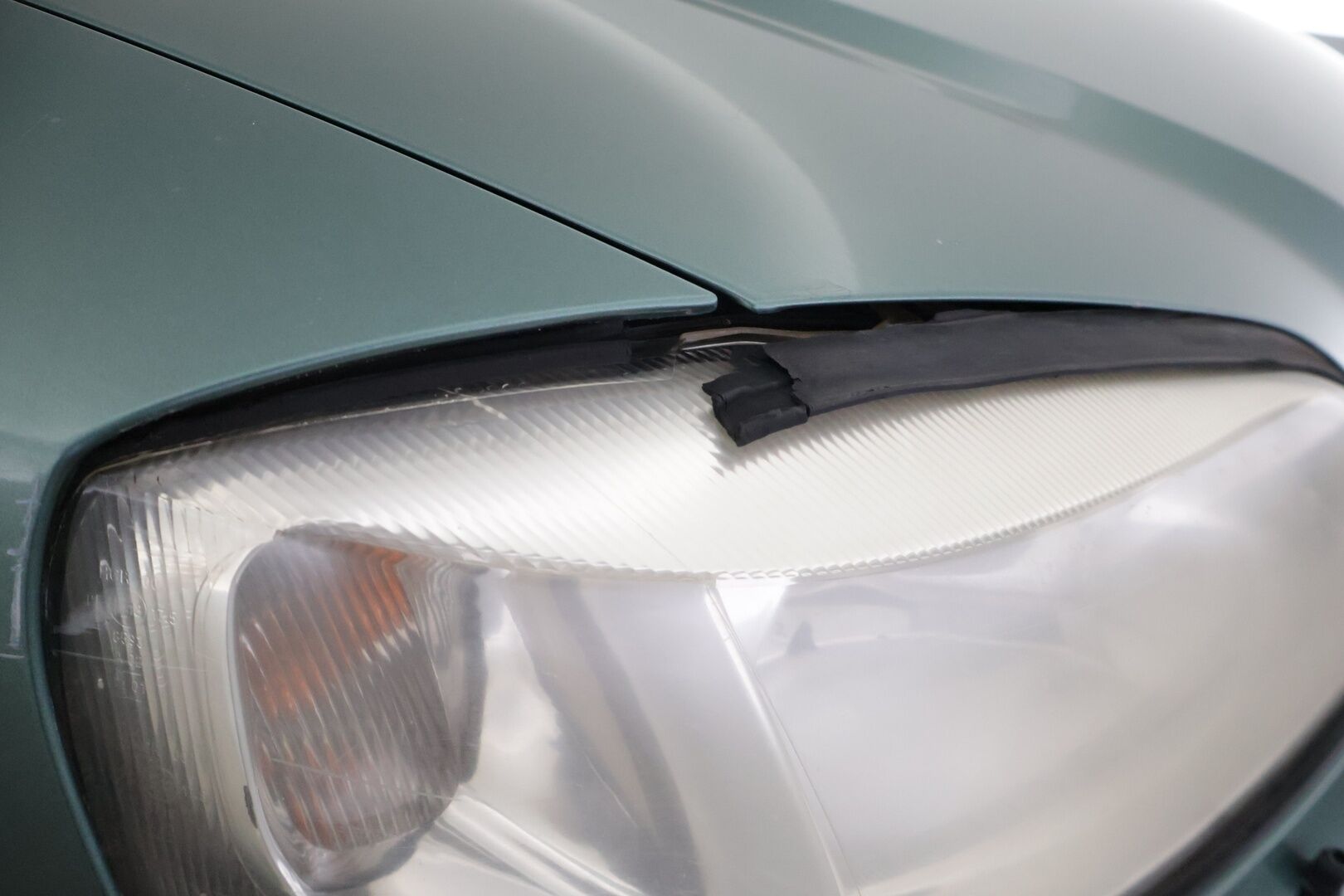 Opel Astra 1998 1,6 16V Club 5d - YritysOutlet - Myydään vain yrityksille / Katsastus voimassa 6/2026 saakka / Hyvät nastat * - – Tämä auto myydään YritysOutlet -valikoimasta vain yritykselle / Suoraan ajosta! / Pikku laitolla pätevä tuote!*