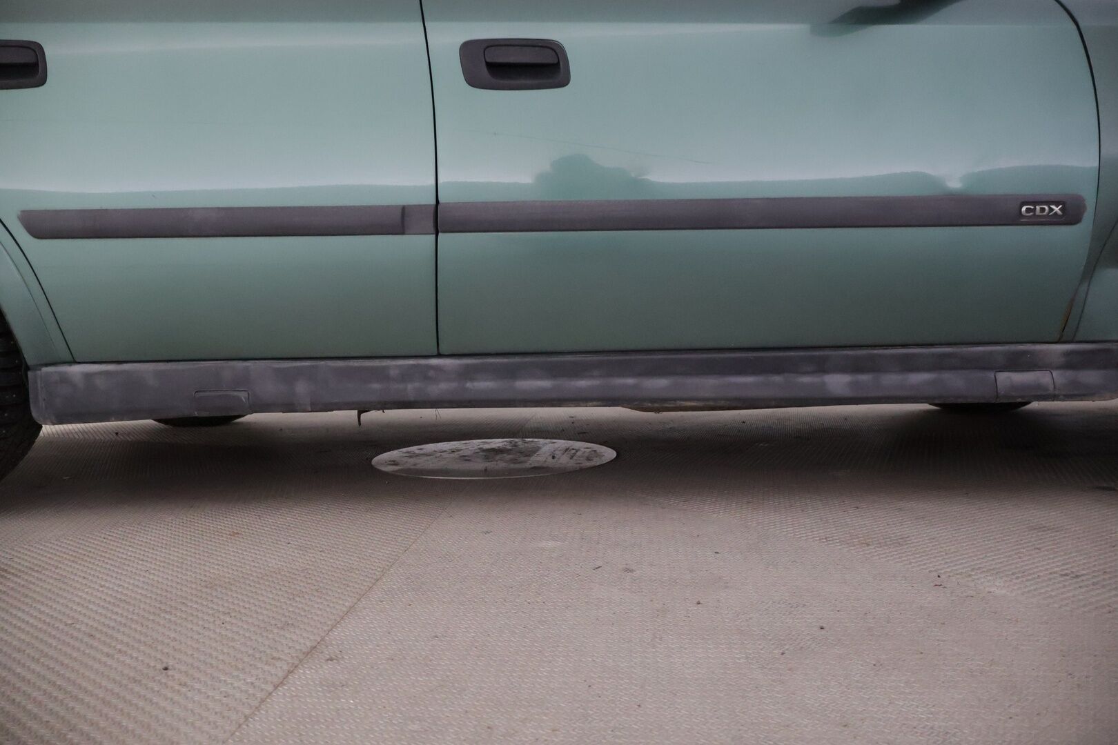 Opel Astra 1998 1,6 16V Club 5d - YritysOutlet - Myydään vain yrityksille / Katsastus voimassa 6/2026 saakka / Hyvät nastat * - – Tämä auto myydään YritysOutlet -valikoimasta vain yritykselle / Suoraan ajosta! / Pikku laitolla pätevä tuote!*