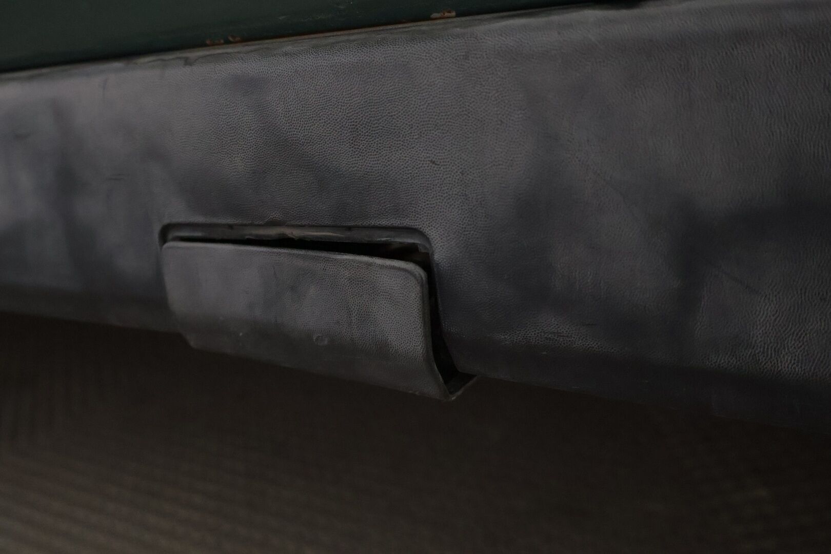 Opel Astra 1998 1,6 16V Club 5d - YritysOutlet - Myydään vain yrityksille / Katsastus voimassa 6/2026 saakka / Hyvät nastat * - – Tämä auto myydään YritysOutlet -valikoimasta vain yritykselle / Suoraan ajosta! / Pikku laitolla pätevä tuote!*