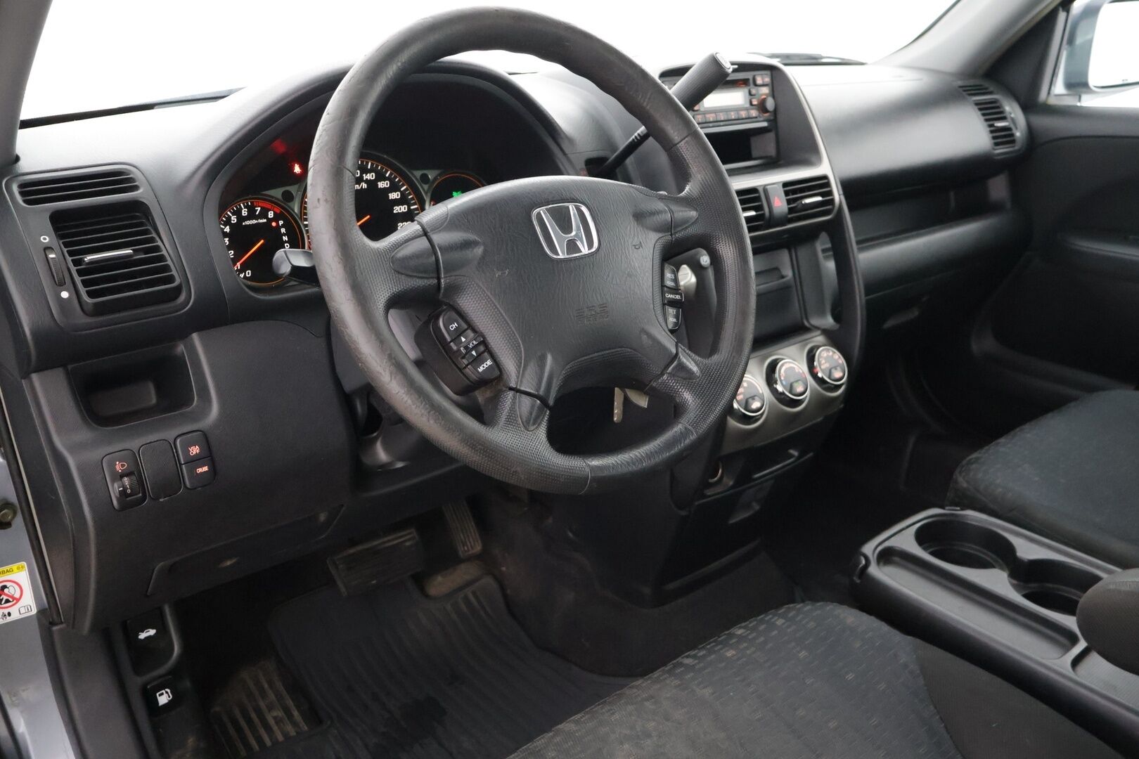 Honda CR-V 2005 MPV AUTOMATIC *MYYDÄÄN HUUTOKAUPAT.COM*