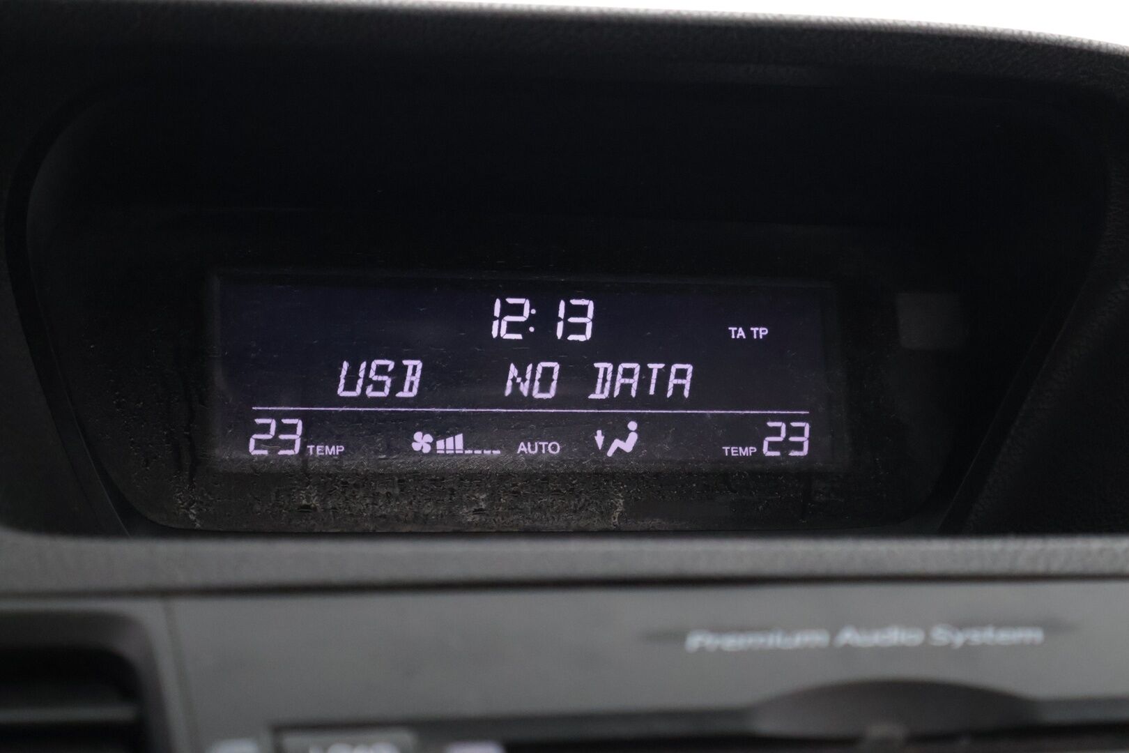 Honda Accord 2012 Tourer 2,0 Executive - YritysOutlet - Myydään vain yrityksille ** Lohko / Koukku / Nahat / Muistipenkki / Kattoluukku ** - - YritysOutlet - Myydään vain yrityksille ** 2x Renkaat vanteineen / Hyvät huollot! **