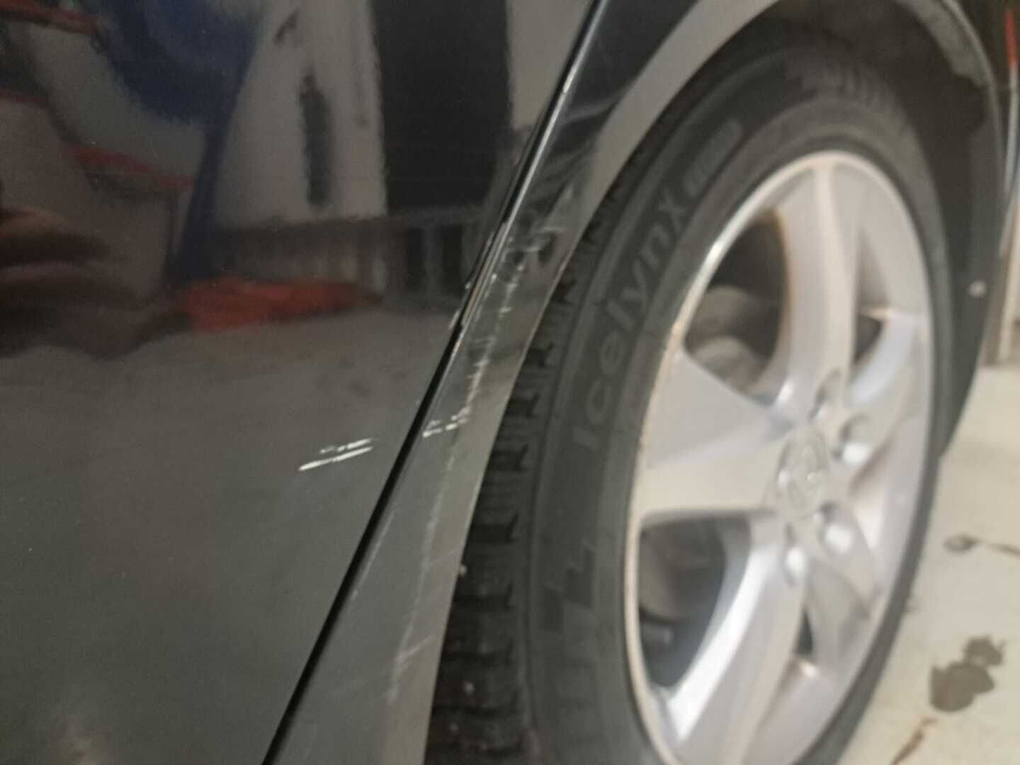 Honda Accord 2012 Tourer 2,0 Executive - YritysOutlet - Myydään vain yrityksille ** Lohko / Koukku / Nahat / Muistipenkki / Kattoluukku ** - - YritysOutlet - Myydään vain yrityksille ** 2x Renkaat vanteineen / Hyvät huollot! **