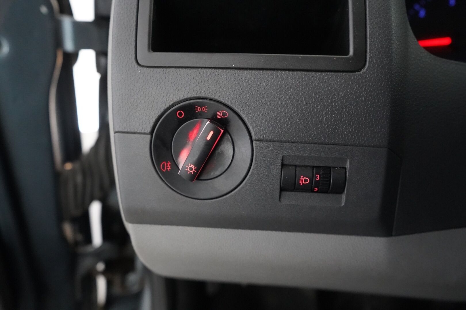 Volkswagen Transporter 2005 MYYDÄÄN HUUTOKAUPAT.COM - MYYDÄÄN HUUTOKAUPAT.COM