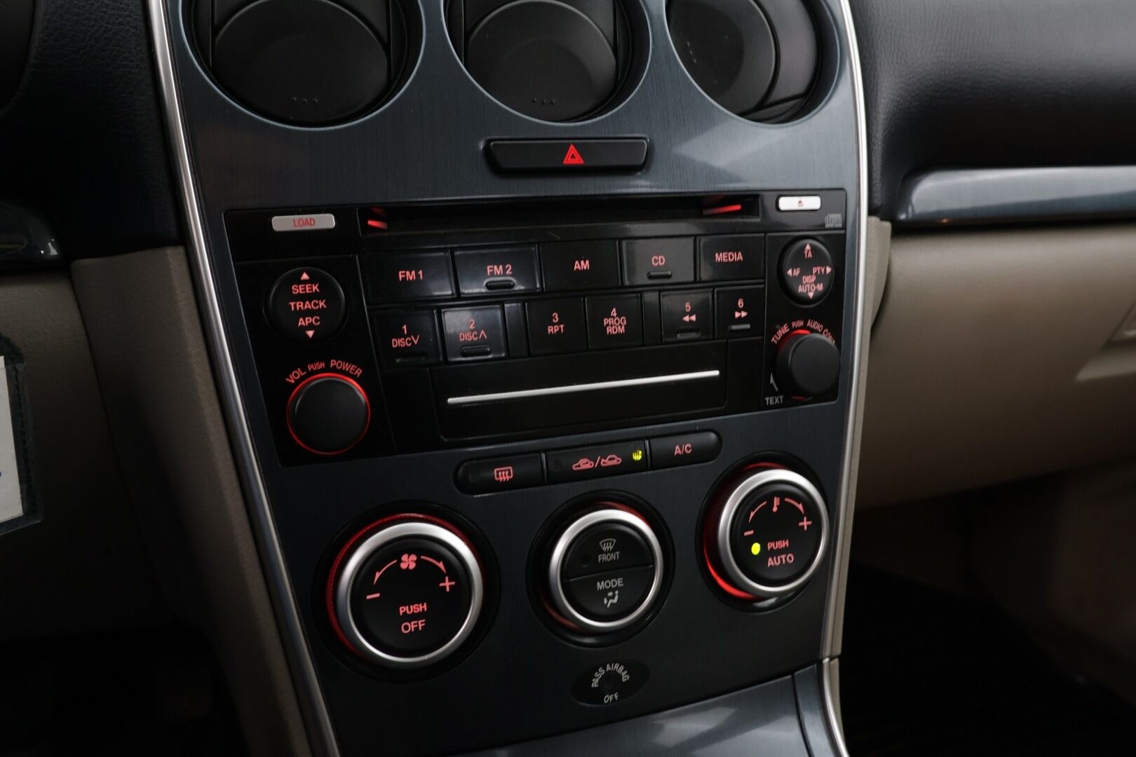 Mazda 6 2006 ** YritysOutlet - Myydään vain yrityksille ** - Suomi-auto / Pitkä leima