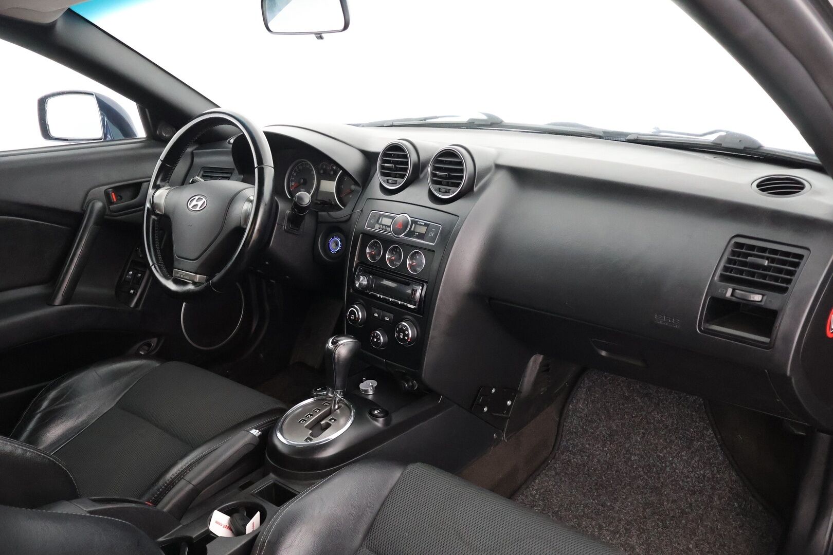 Hyundai Coupe 2009 2,0 GLS Aut. - YritysOutlet - Myydään vain yrityksille