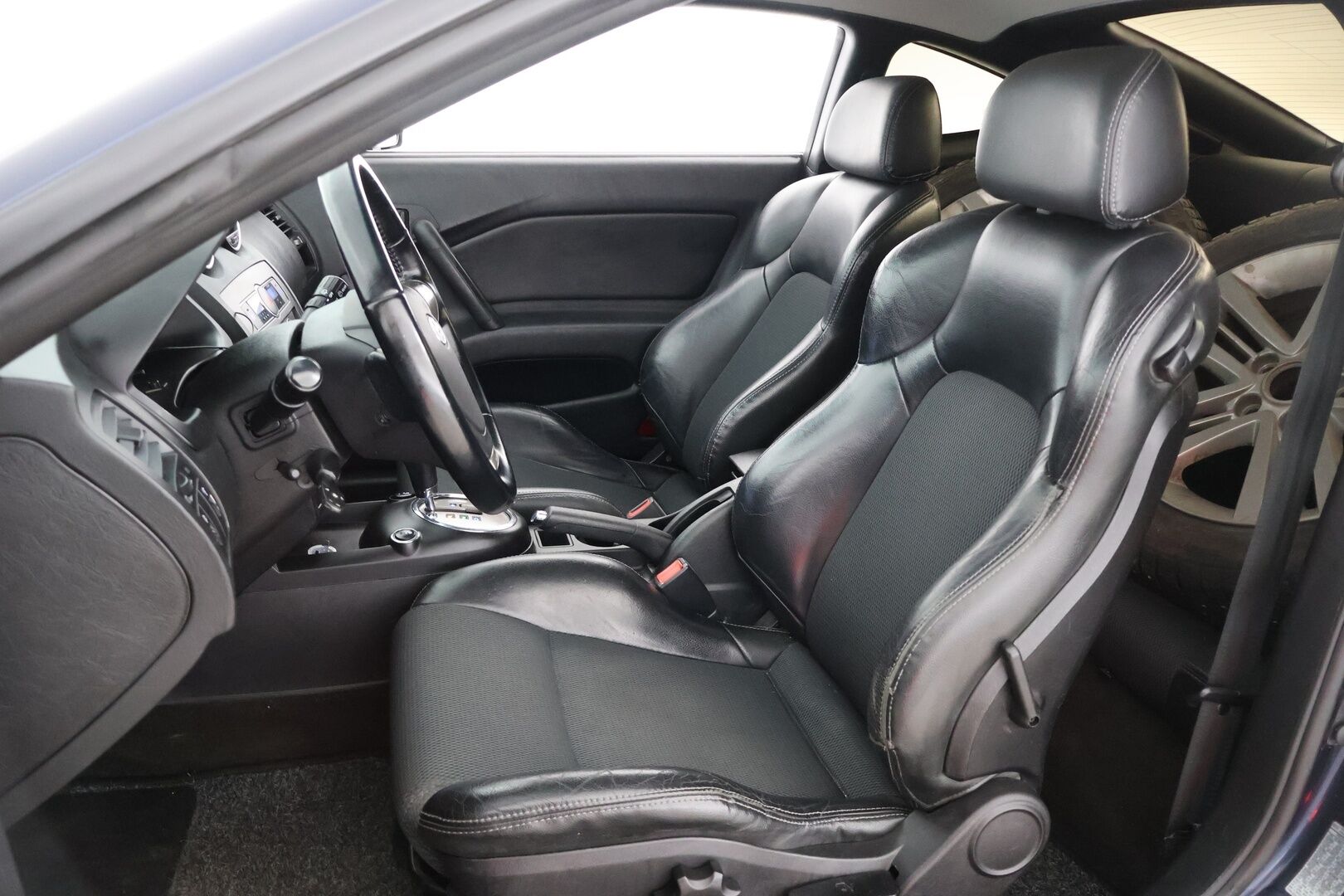 Hyundai Coupe 2009 2,0 GLS Aut. - YritysOutlet - Myydään vain yrityksille