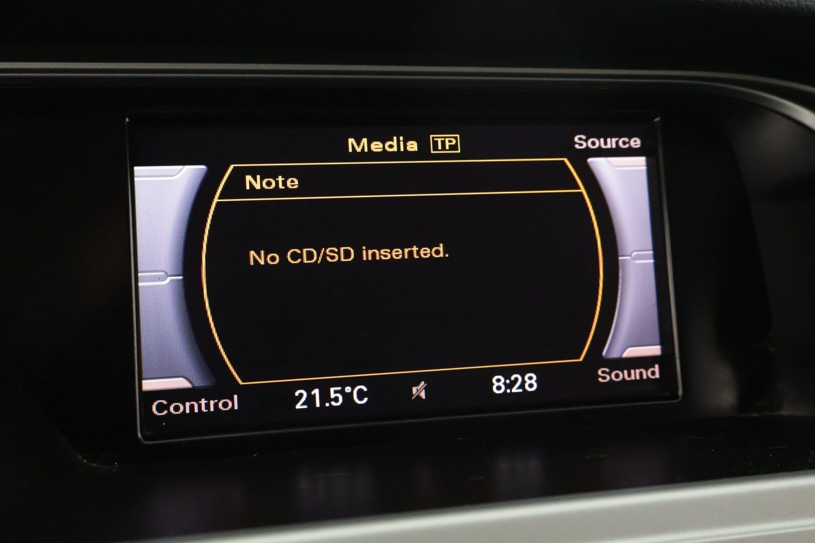 Audi A4 2011 Avant 2,0 TDI e DPF Start-Stop Business Plus*YritysOutlet - Myydään vain yrityksille* - *YritysOutlet - Myydään vain yrityksille*