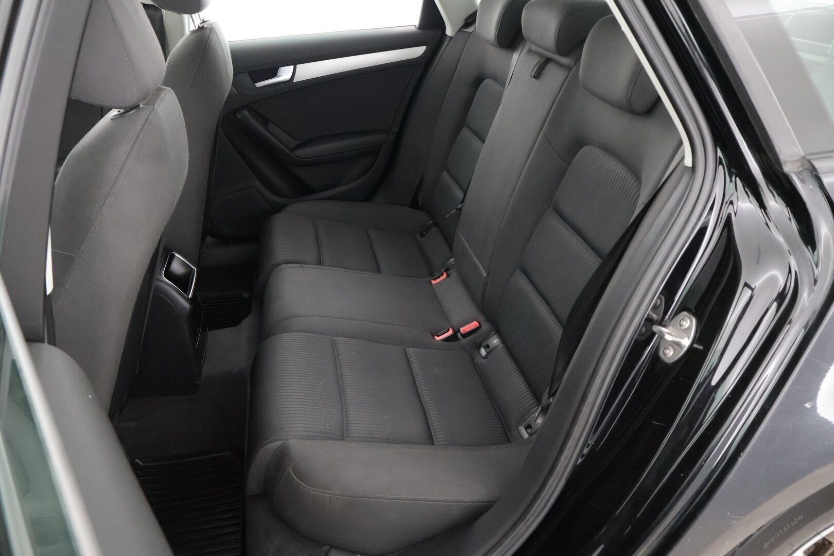 Audi A4 2011 Avant 2,0 TDI e DPF Start-Stop Business Plus*YritysOutlet - Myydään vain yrityksille* - *YritysOutlet - Myydään vain yrityksille*