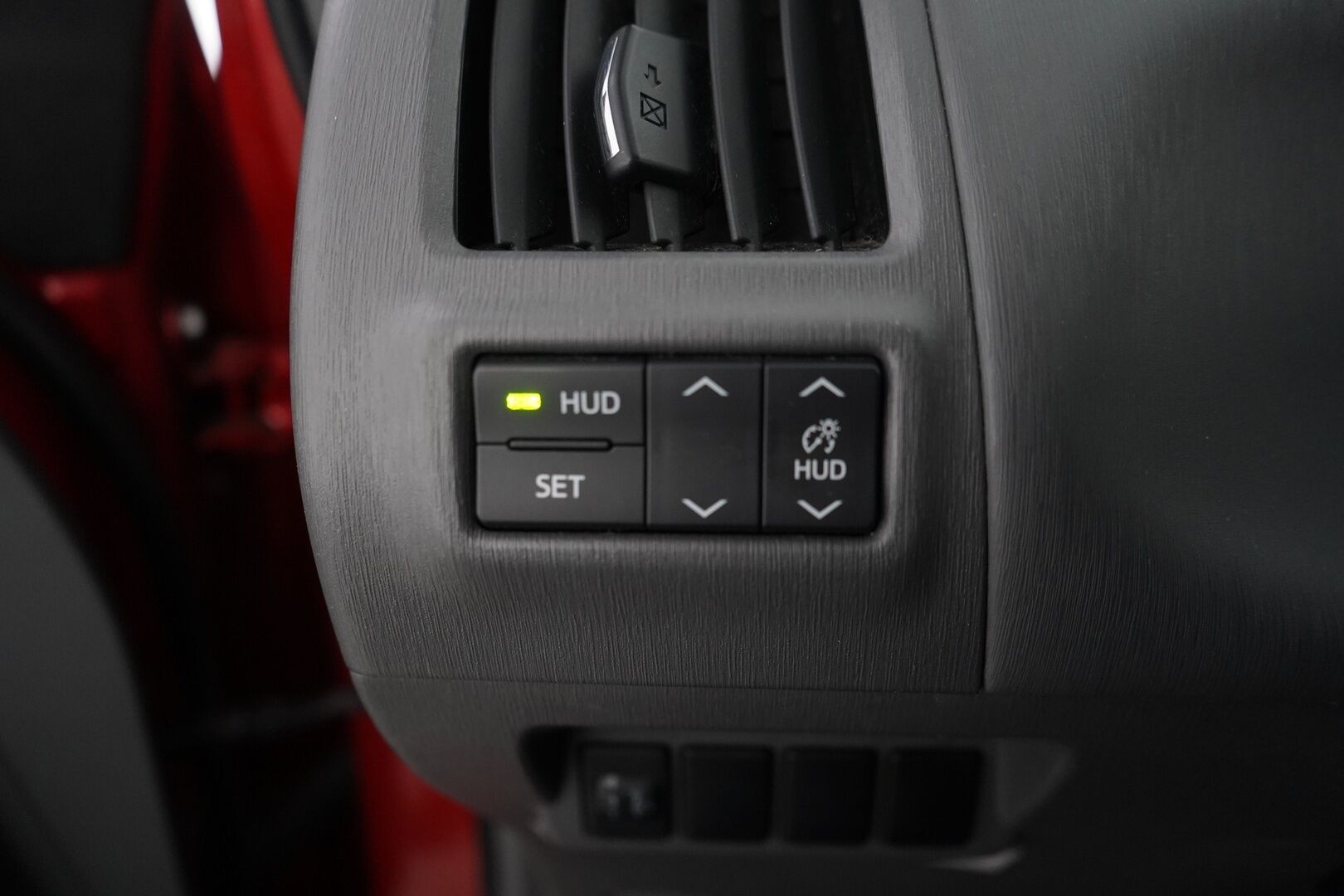 Toyota Prius+ 2012 Linea Sol 7p *Lohko / HUD / Kamera / Panorama / Vakkari* - Suomi-auto / Uusi tuulilasi / Säännölliset huollot / 2x renkaat sekä vanteet / Viimeisin huolto 10.2025 / Seuraava katsastus 24.8.2026