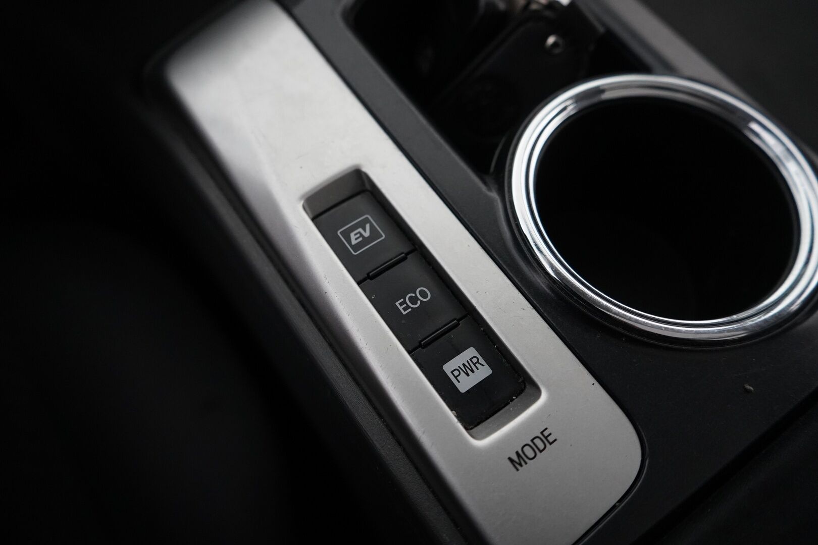 Toyota Prius+ 2012 Linea Sol 7p *Lohko / HUD / Kamera / Panorama / Vakkari* - Suomi-auto / Uusi tuulilasi / Säännölliset huollot / 2x renkaat sekä vanteet / Viimeisin huolto 10.2025 / Seuraava katsastus 24.8.2026