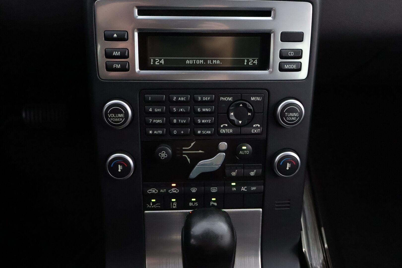 Volvo V70 2010 2,4D Summum aut - MYYDÄÄN HUUTOKAUPAT.COM!