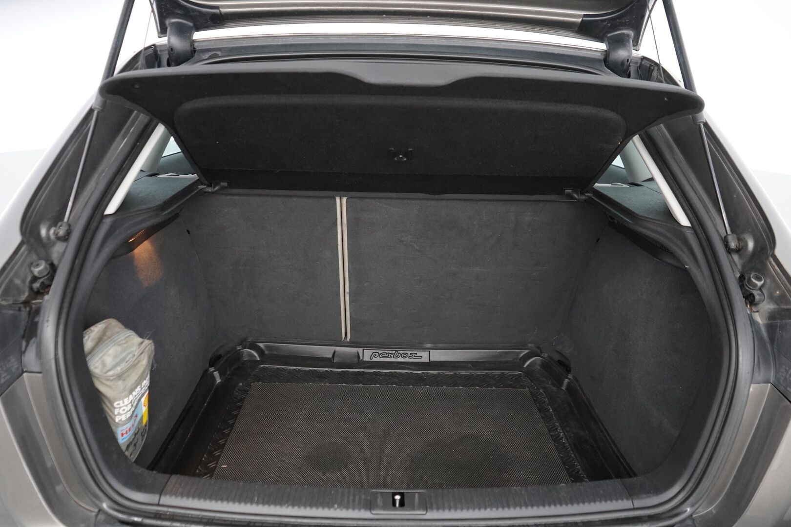 Audi A3 2010 * MYYDÄÄN HUUTOKAUPAT.COM *