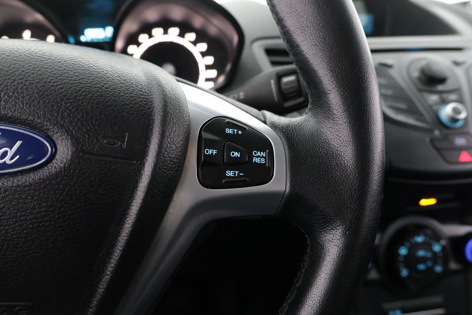 Ford Fiesta 2012 1,0 80hv Start/Stop Trend M5 5-ovinen - Myydään vain Huutokaupat.com:ssa! - KORKO VAIN 3,99 %