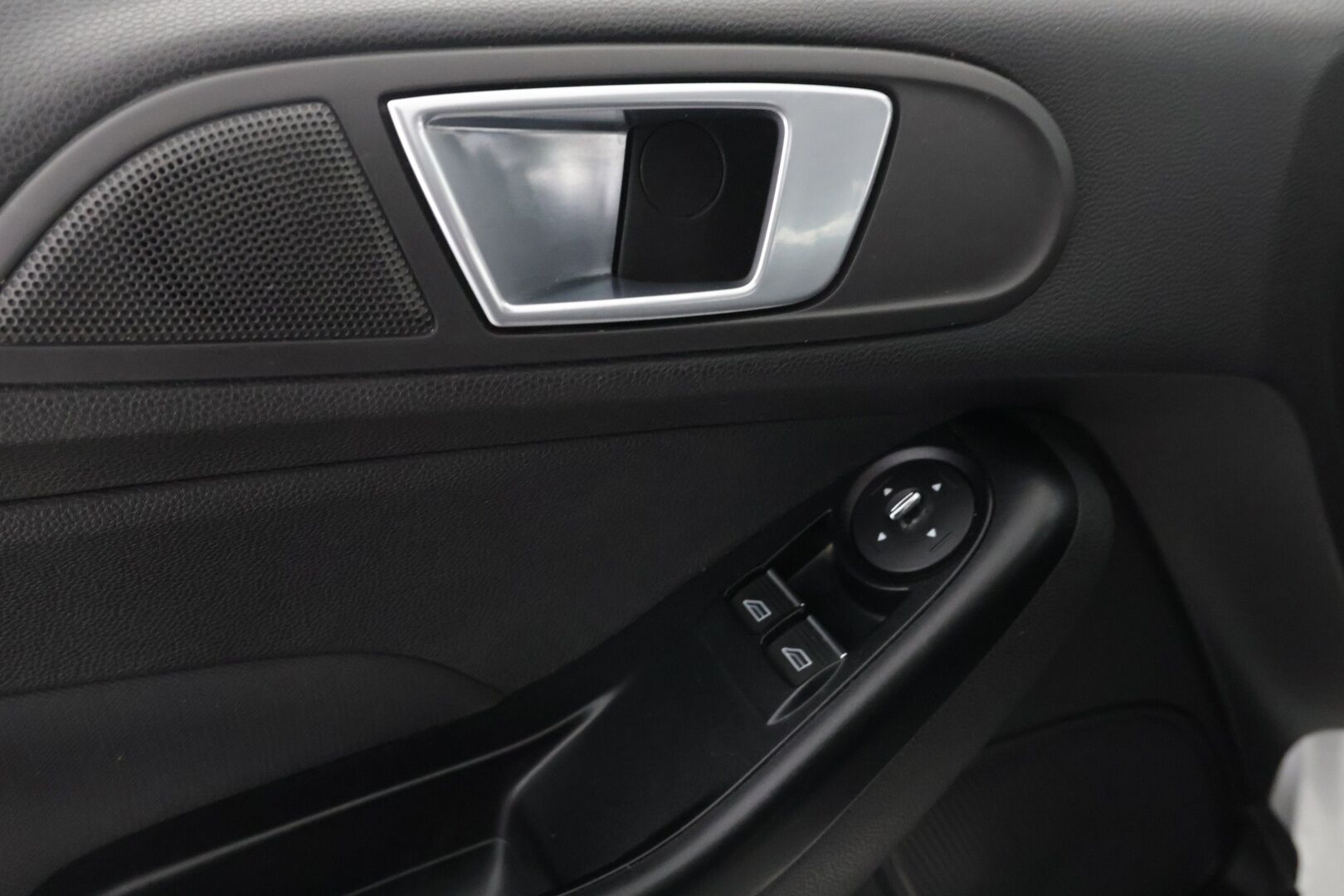 Ford Fiesta 2012 1,0 80hv Start/Stop Trend M5 5-ovinen - Myydään vain Huutokaupat.com:ssa! - KORKO VAIN 3,99 %