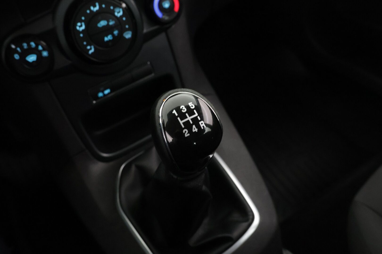 Ford Fiesta 2012 1,0 80hv Start/Stop Trend M5 5-ovinen - Myydään vain Huutokaupat.com:ssa! - KORKO VAIN 3,99 %