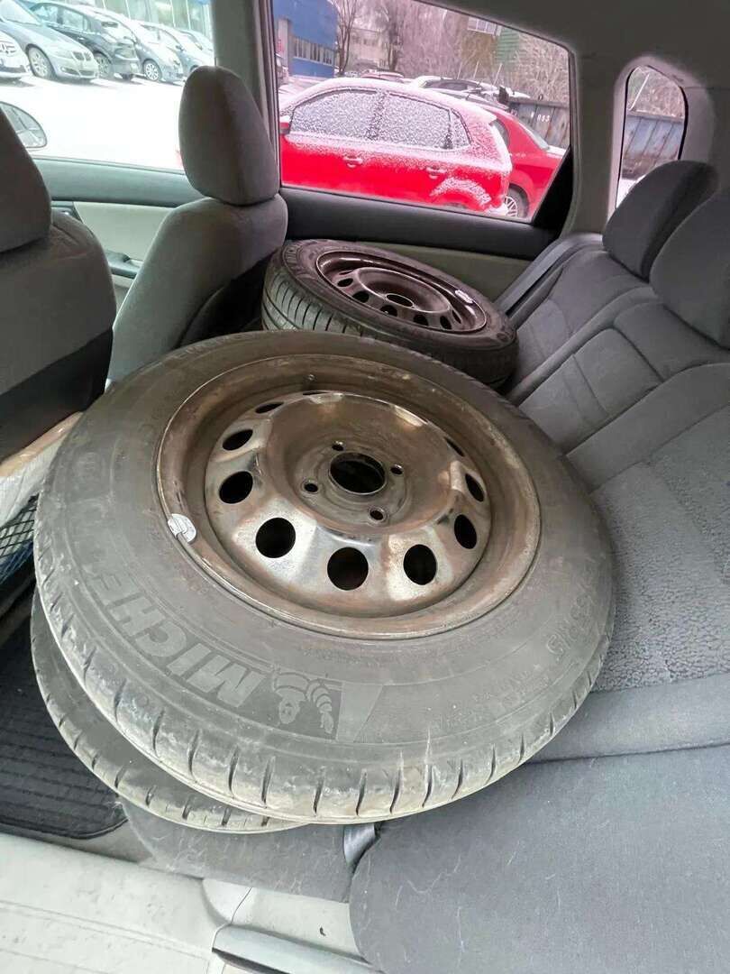 Kia Cerato 2006 5D CERATO MPV 1.6*  - YritysOutlet - Myydään vain yrityksille / Lohkolämmitin sisäpistokkeella / Jälkiasennettu Radio * - * Tämä auto myydään YritysOutlet -valikoimasta vain yritykselle*