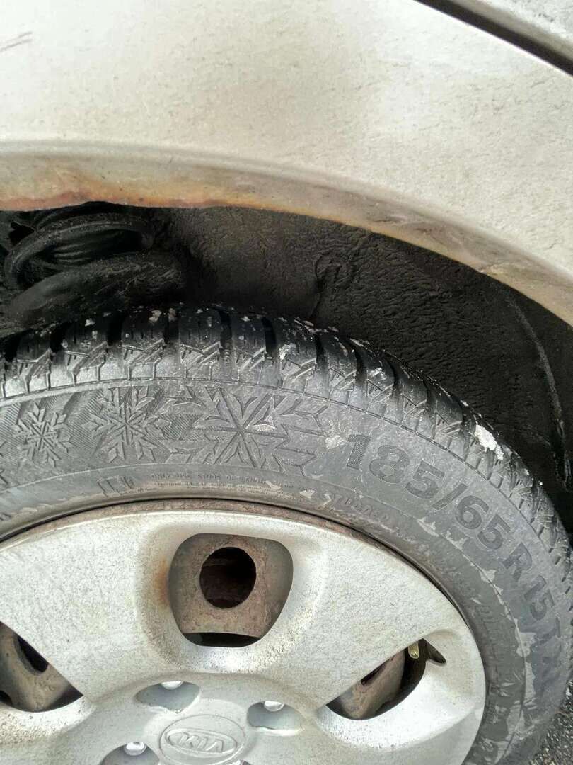 Kia Cerato 2006 5D CERATO MPV 1.6*  - YritysOutlet - Myydään vain yrityksille / Lohkolämmitin sisäpistokkeella / Jälkiasennettu Radio * - * Tämä auto myydään YritysOutlet -valikoimasta vain yritykselle*